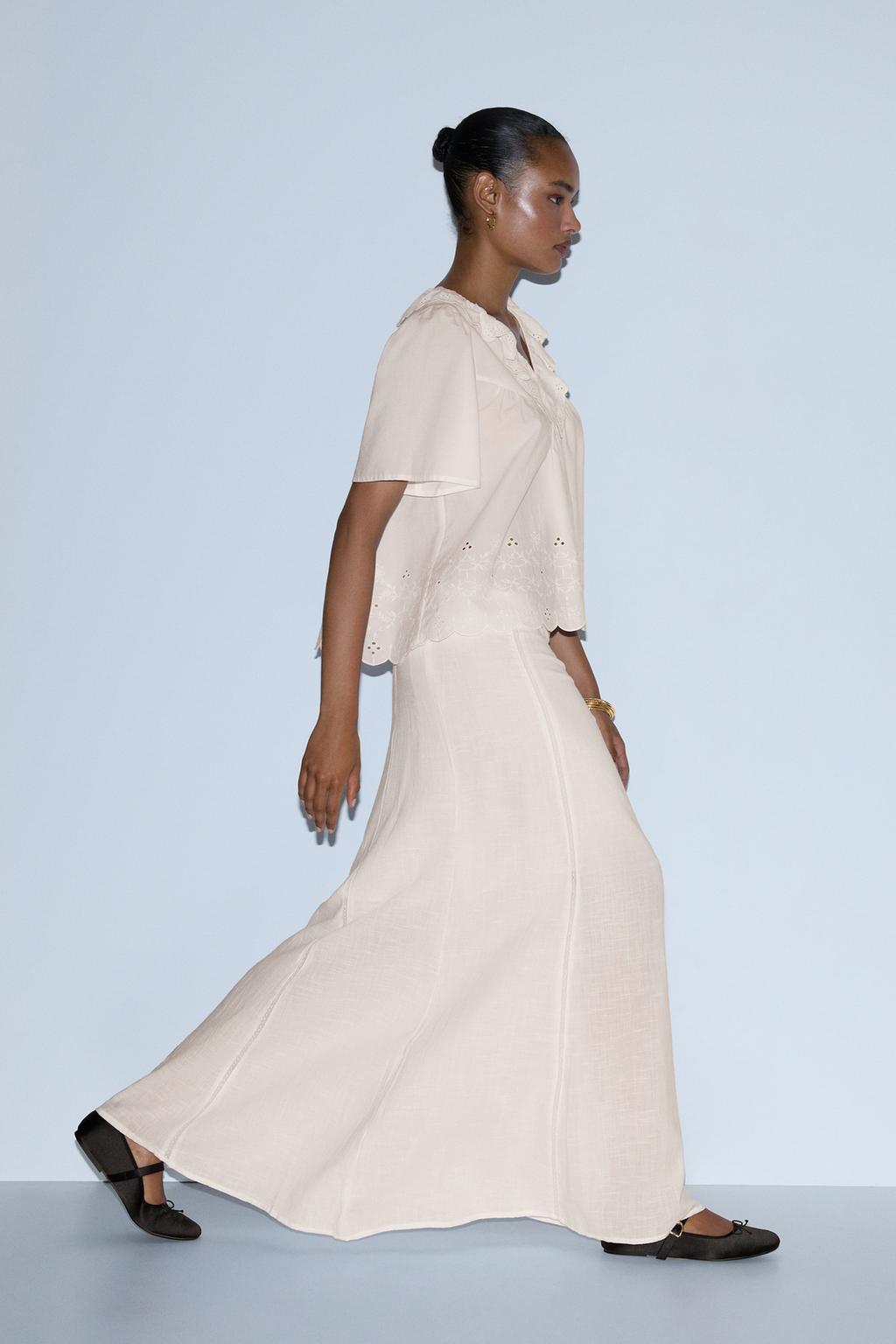 Midi skirt with lace detail
