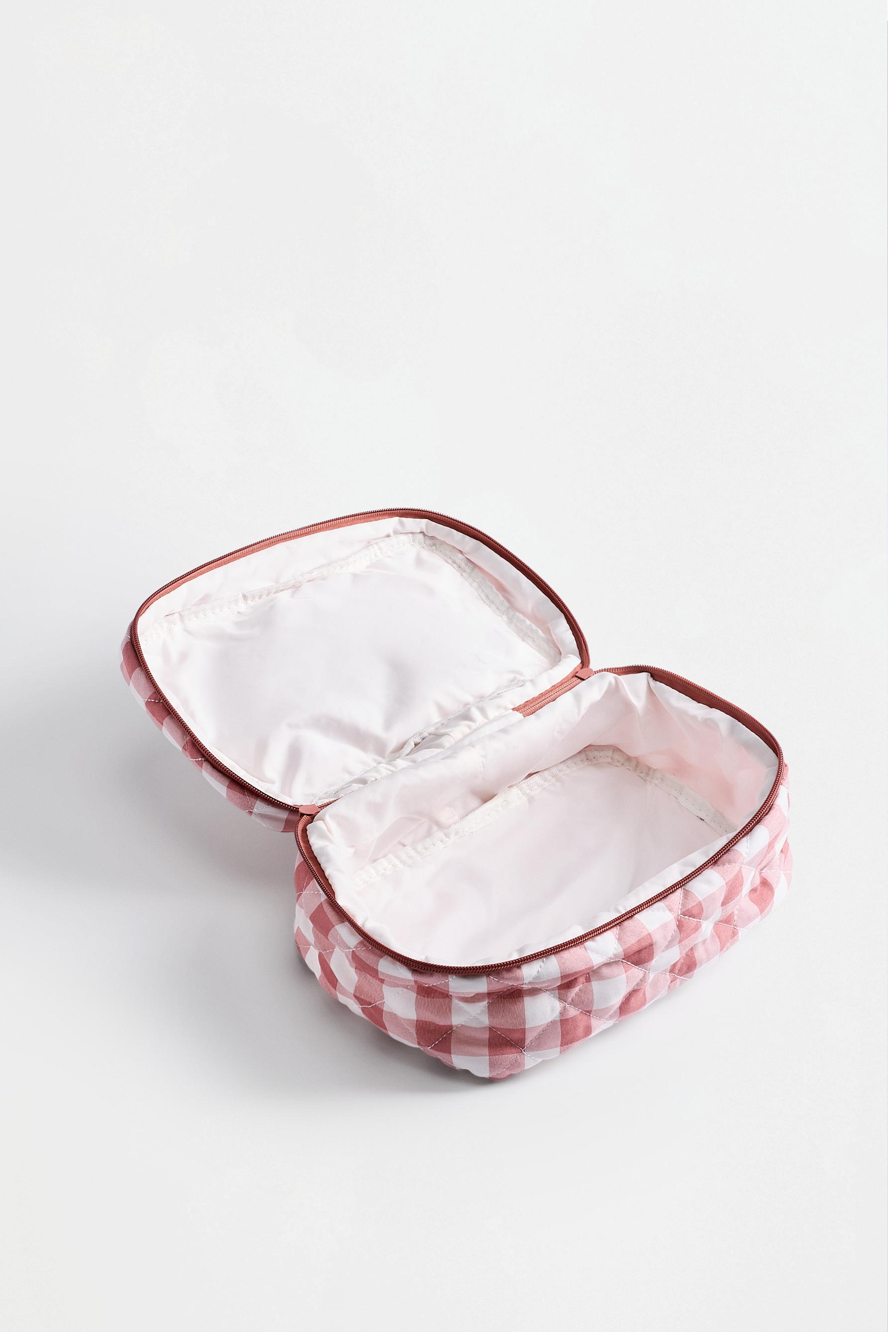 Large gingham toiletry bag — PASTEL PINK