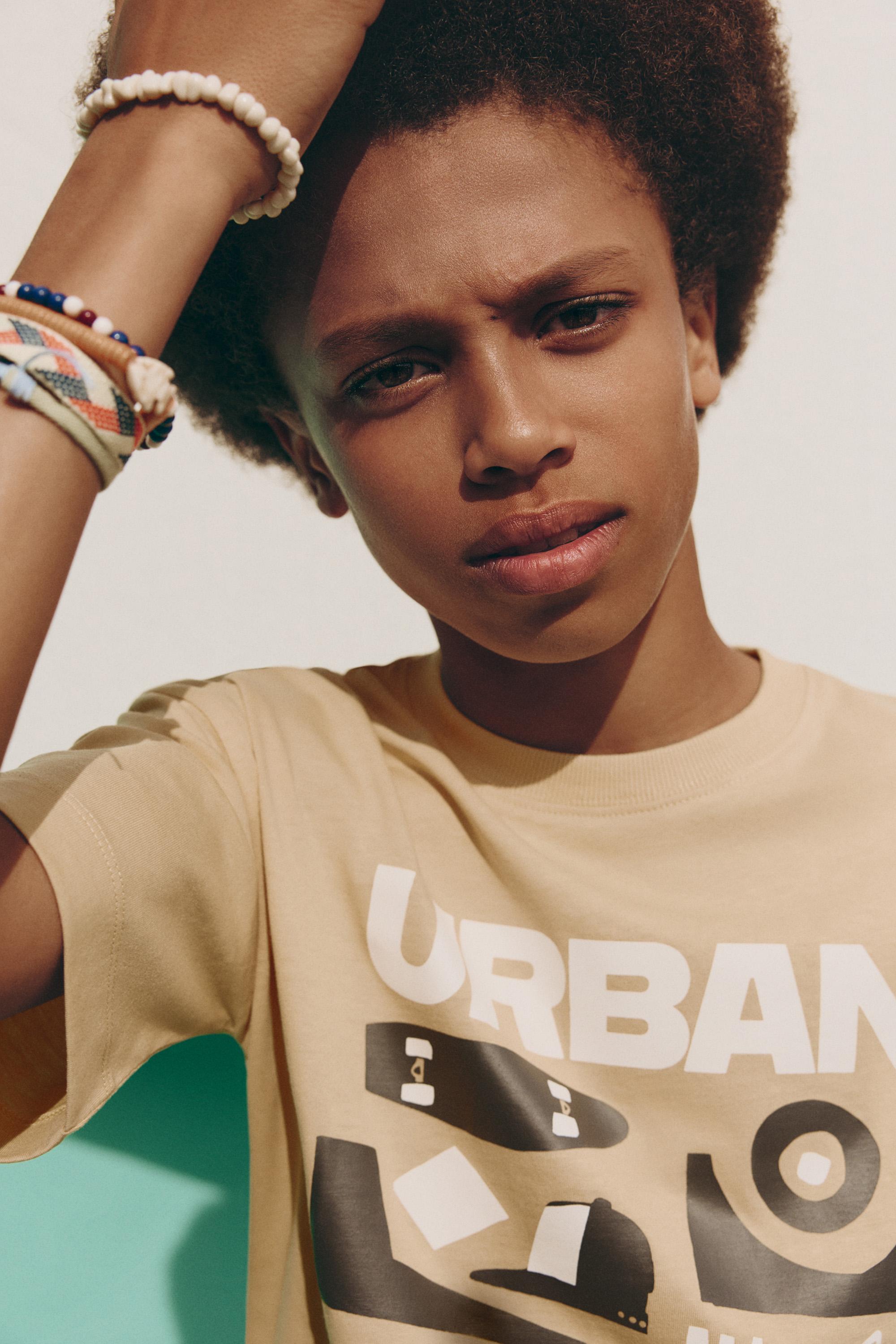 Printed T-shirt — MUSTARD