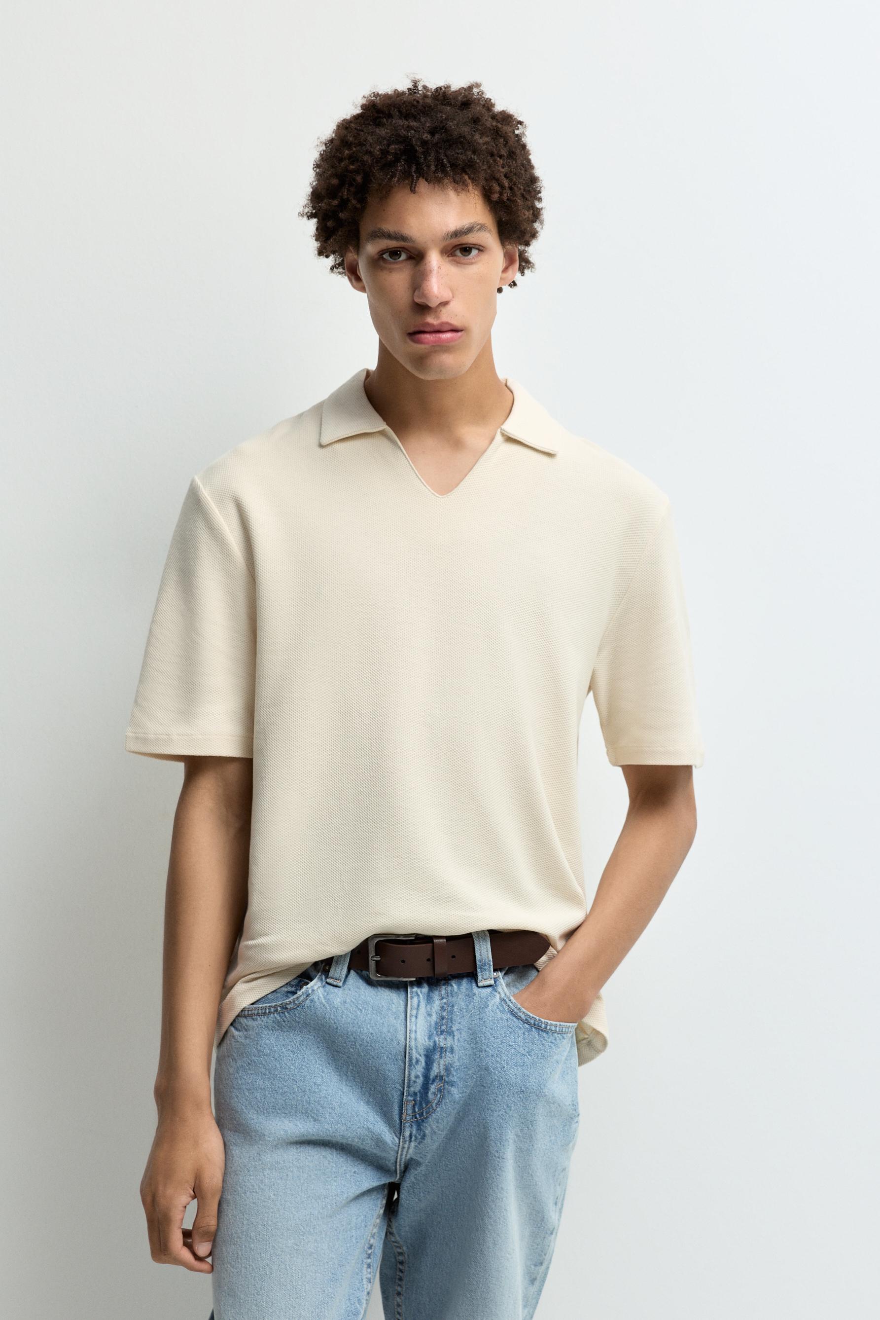 Textured V-neck polo shirt — VANILLA