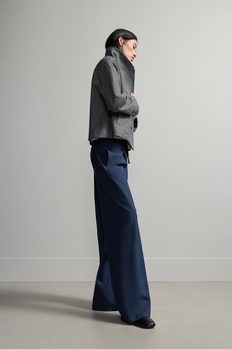 Basic straight trousers — NAVY