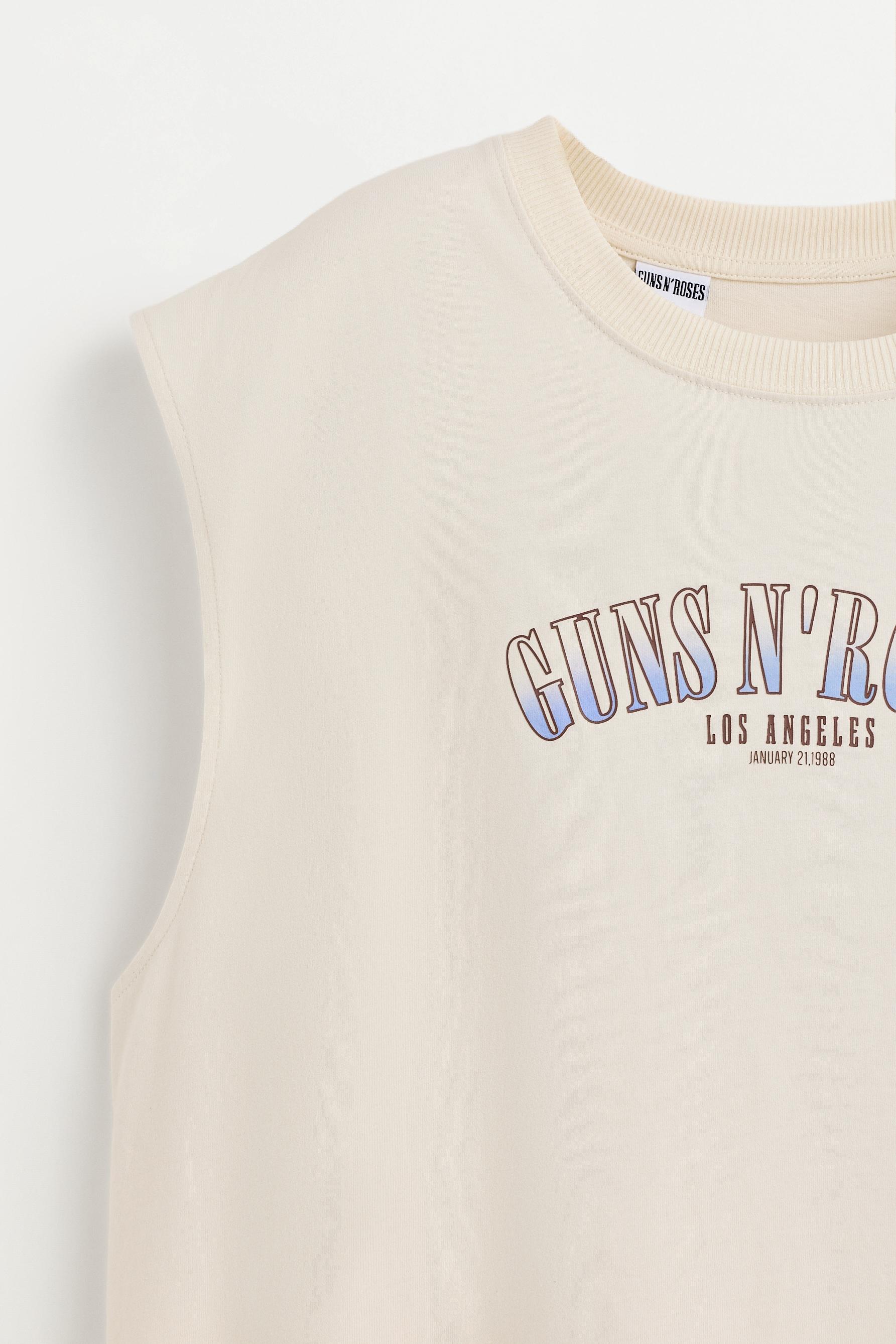 Guns N' Roses ©Universal Sleeveless T-shirt — OFF WHITE