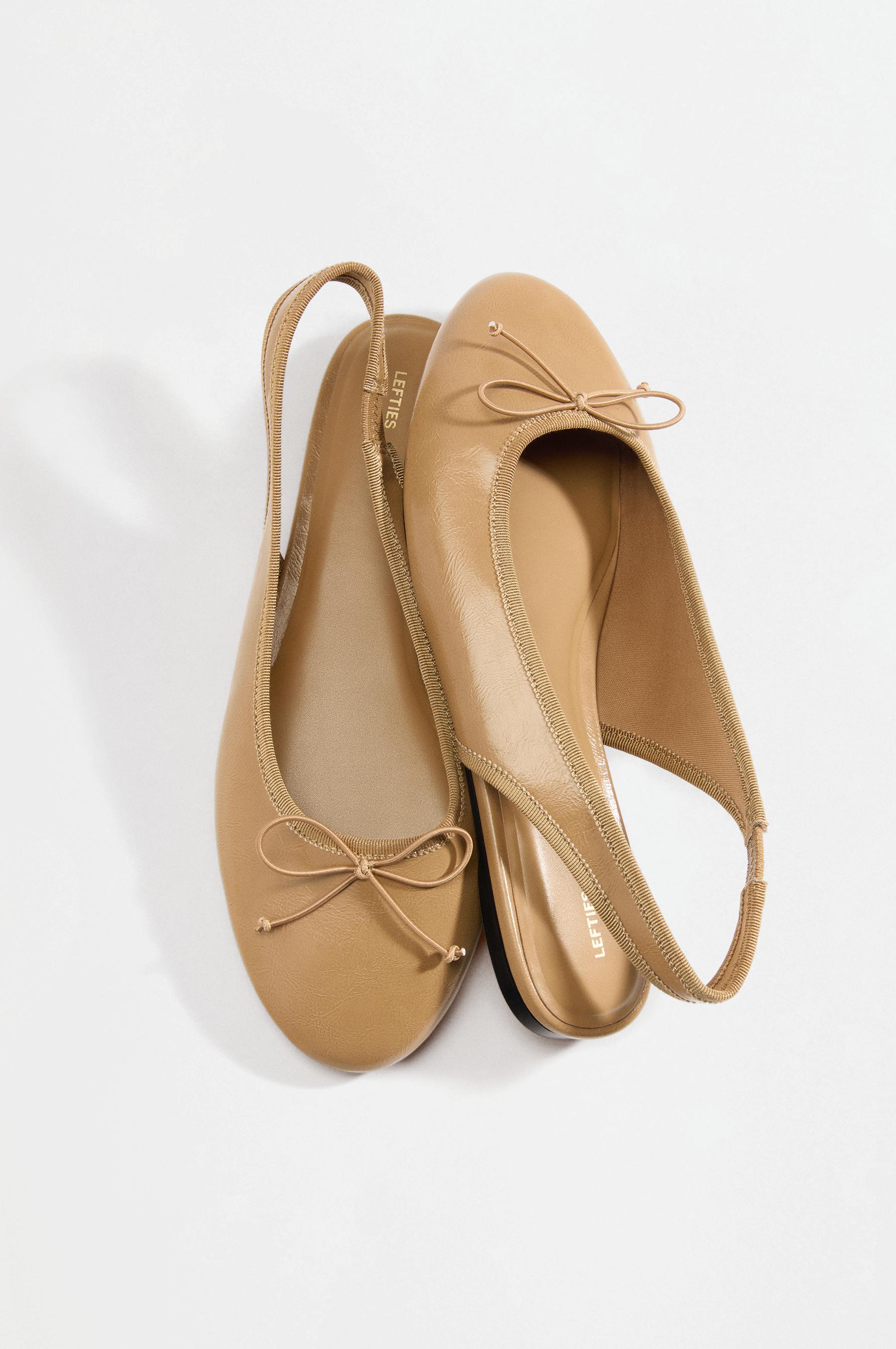 Slingback ballet flats — BEIGE
