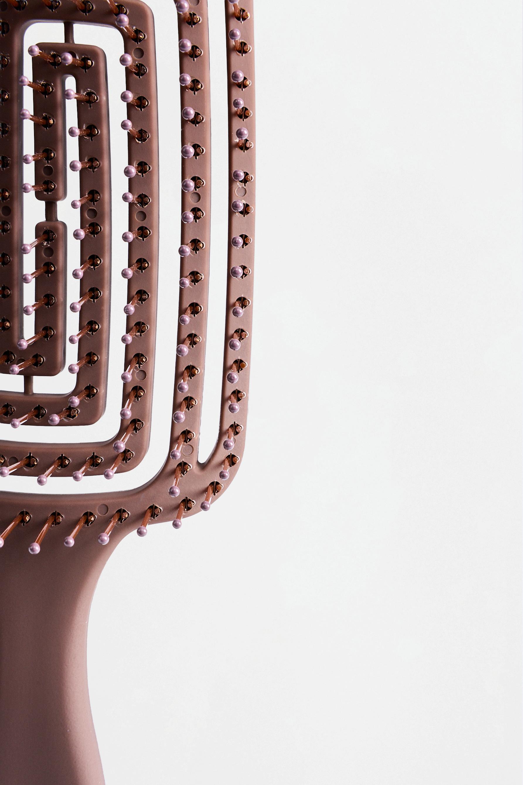 Square vented hair brush — BROWN