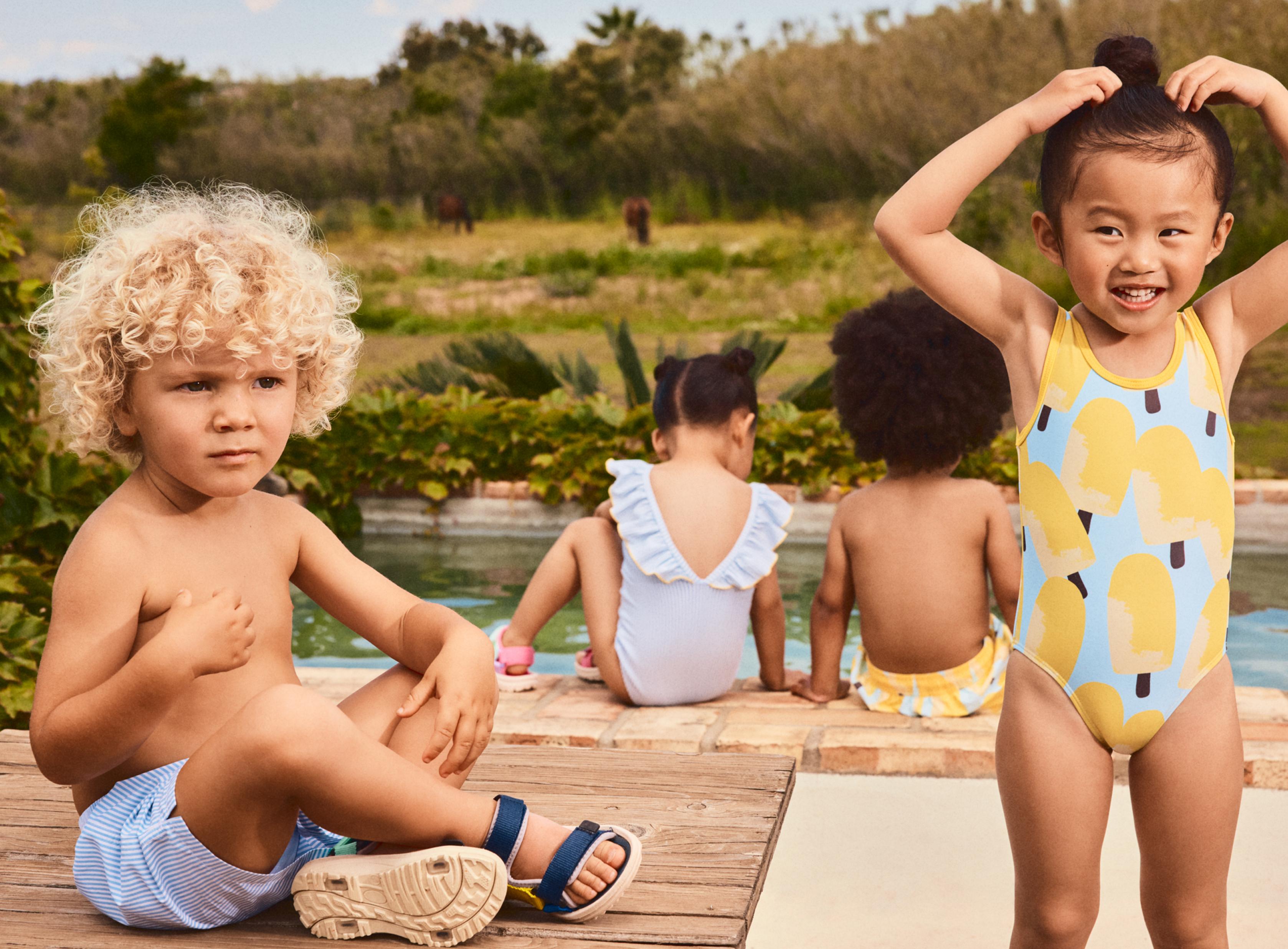 bañador bebe lefties