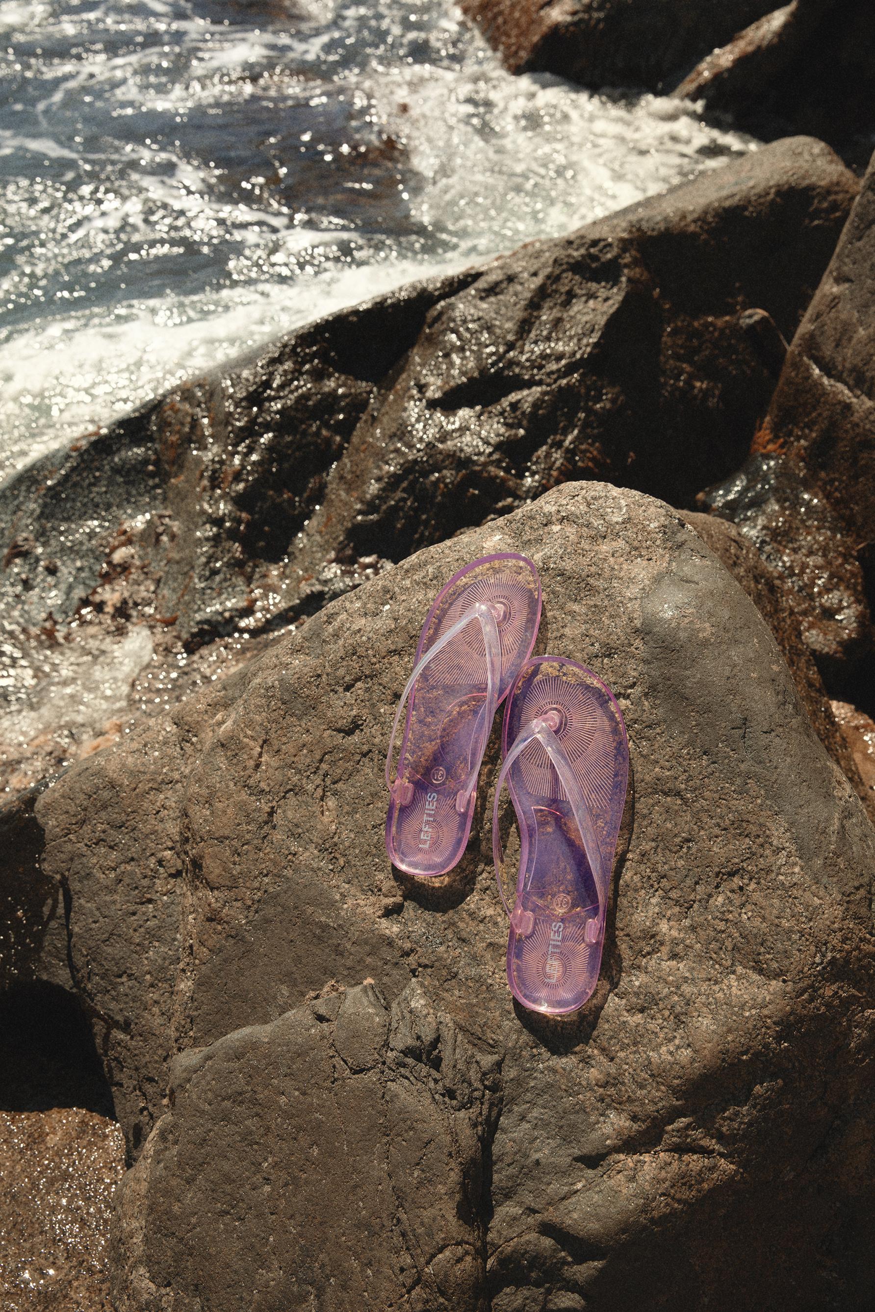 Jelly sandals — PINK