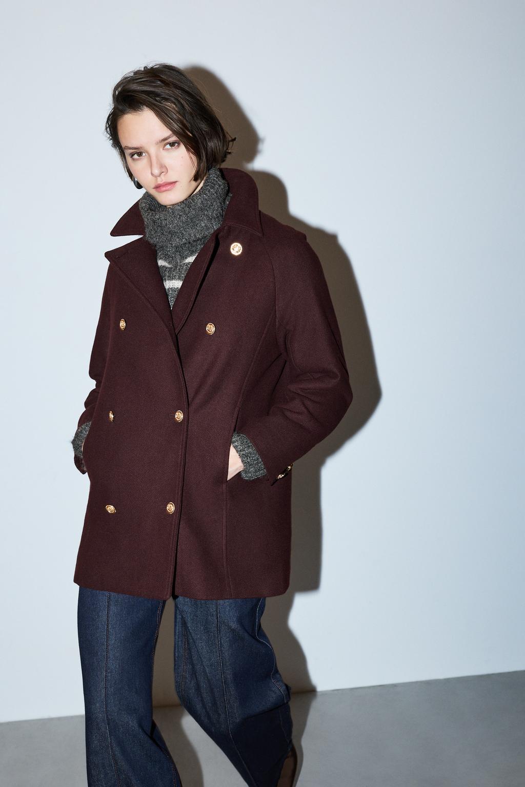 Abrigo corto paño botones dorados