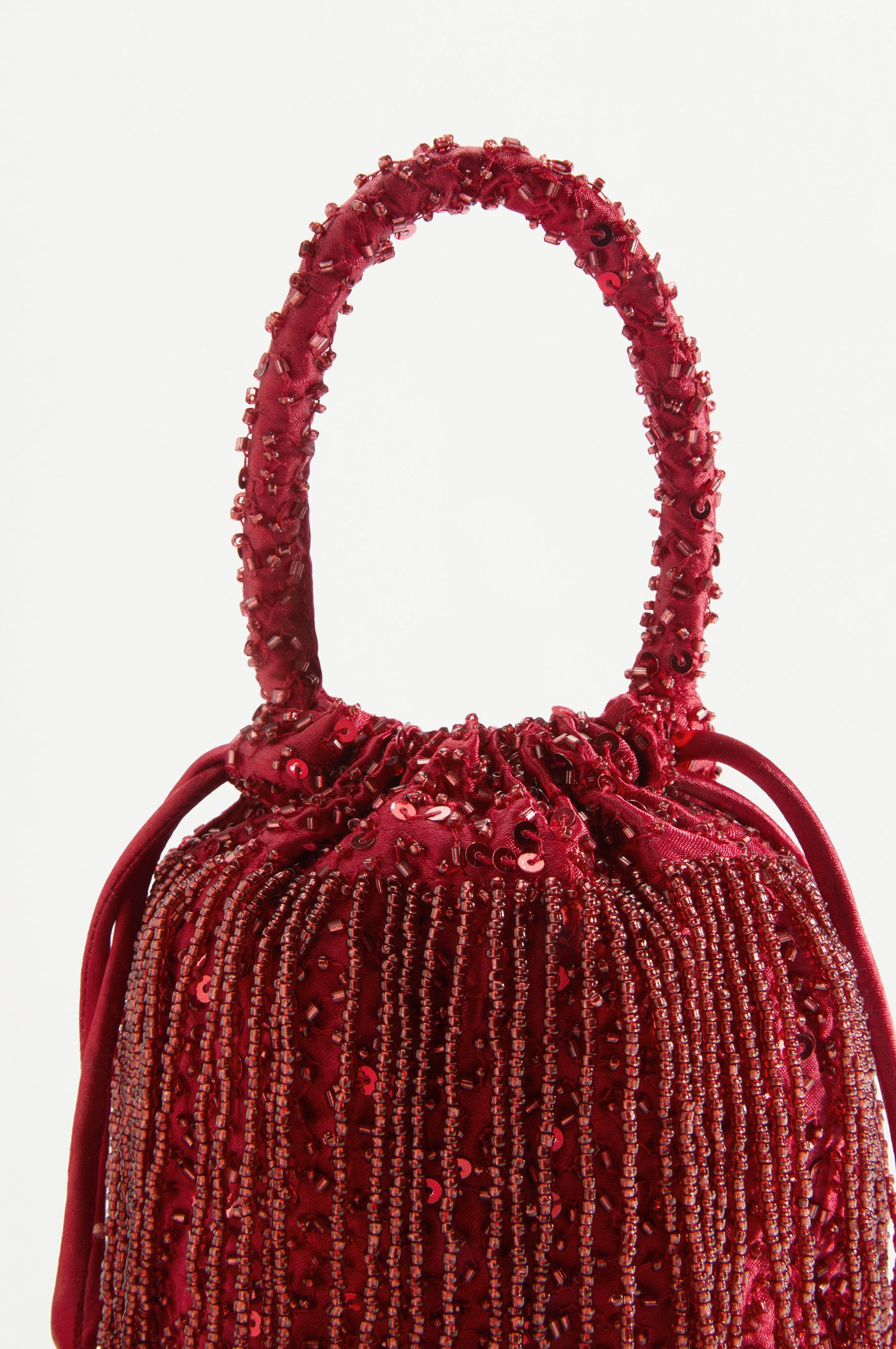 Beaded bucket bag — RED