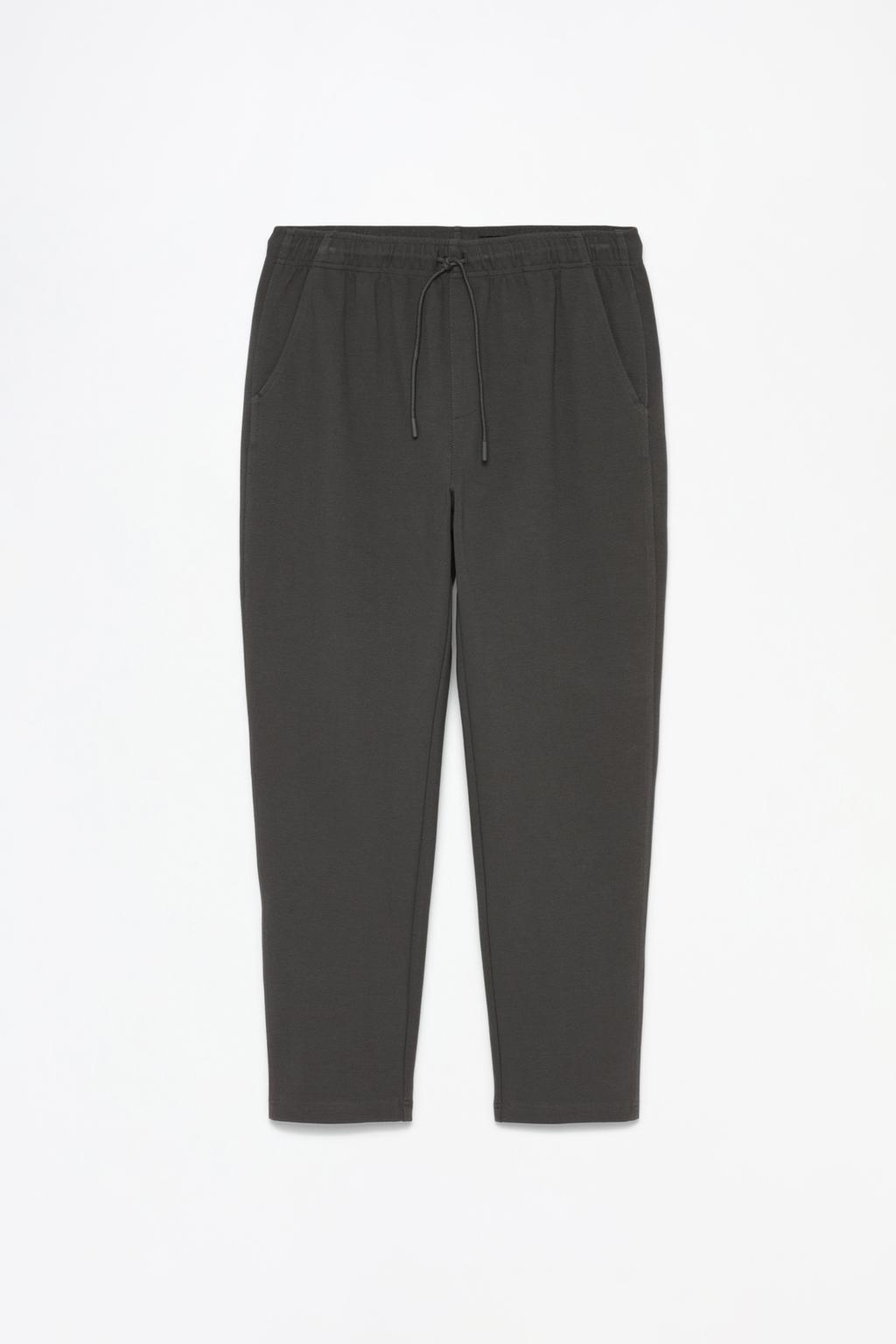 Textured jogging trousers