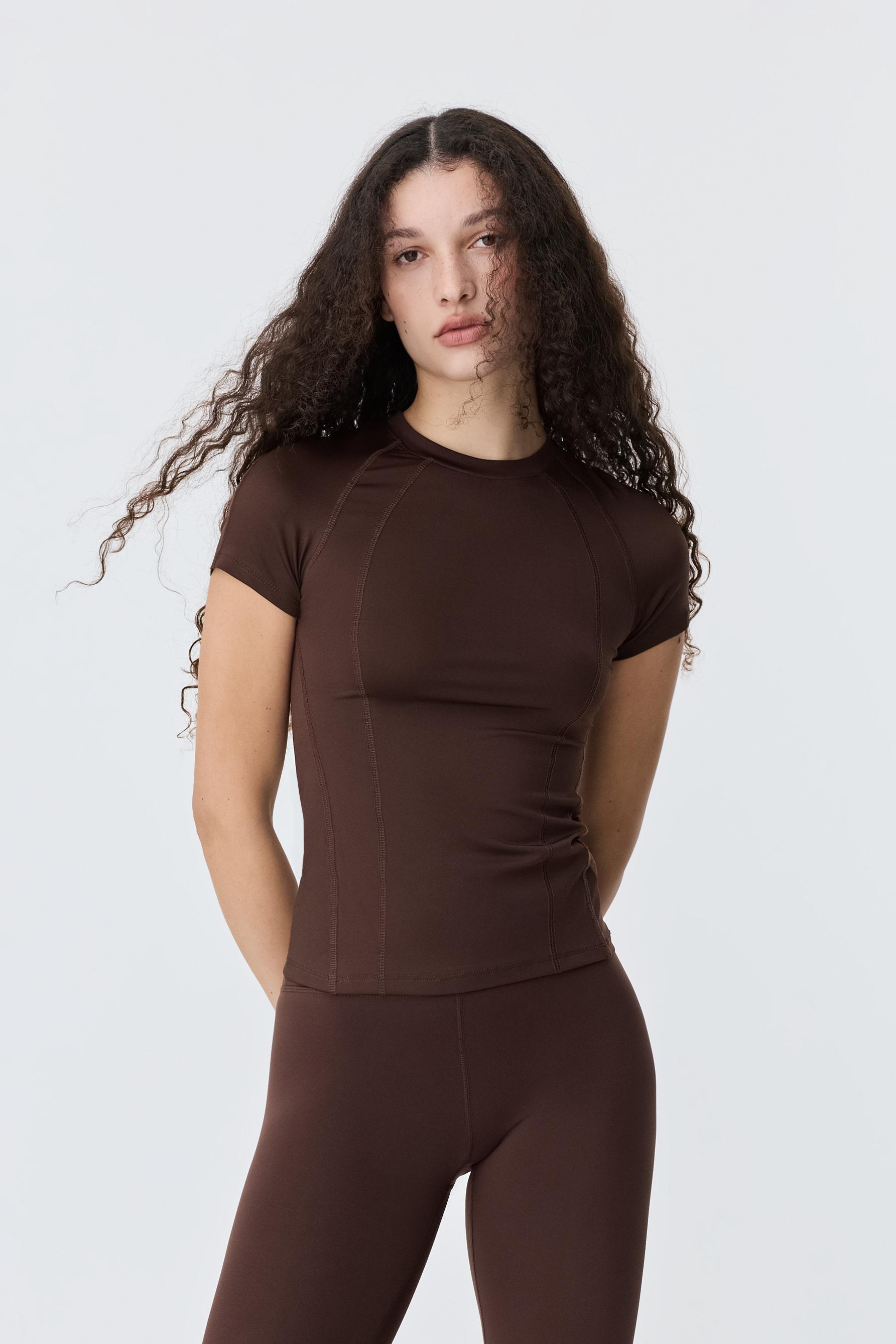 Camiseta deportiva básica