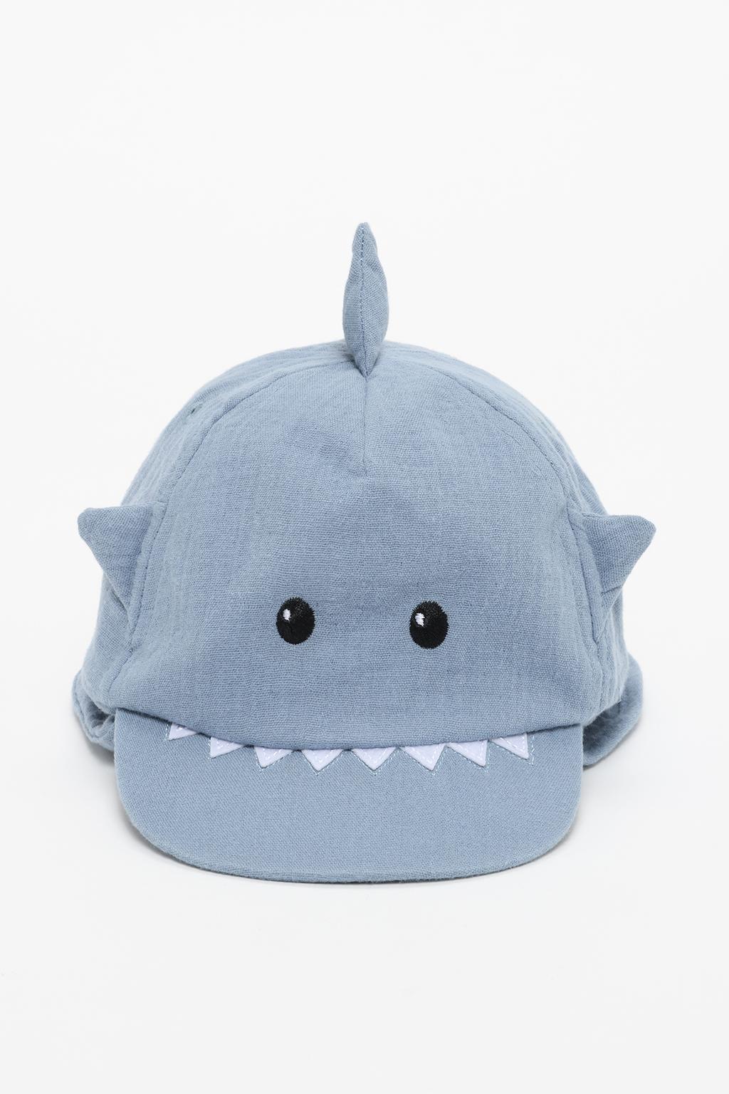 Gorra larga tiburón