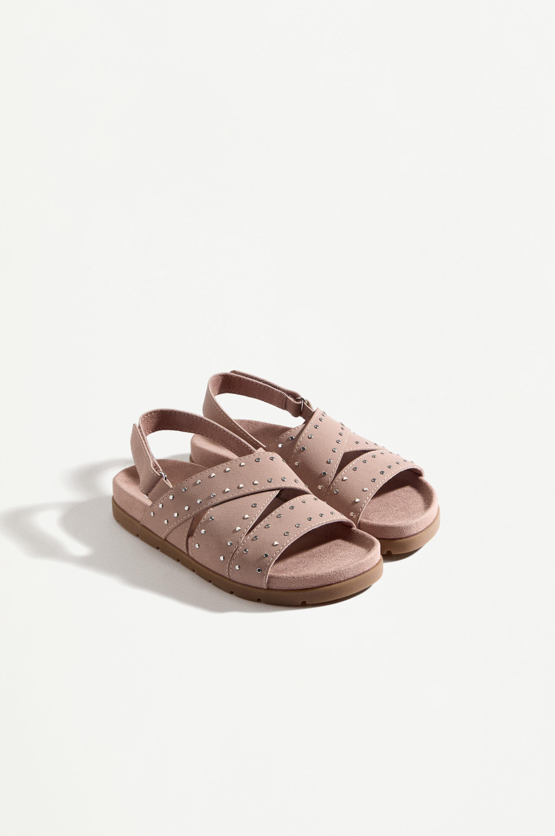 COMFORT STUDDED SANDALS — PALE PINK