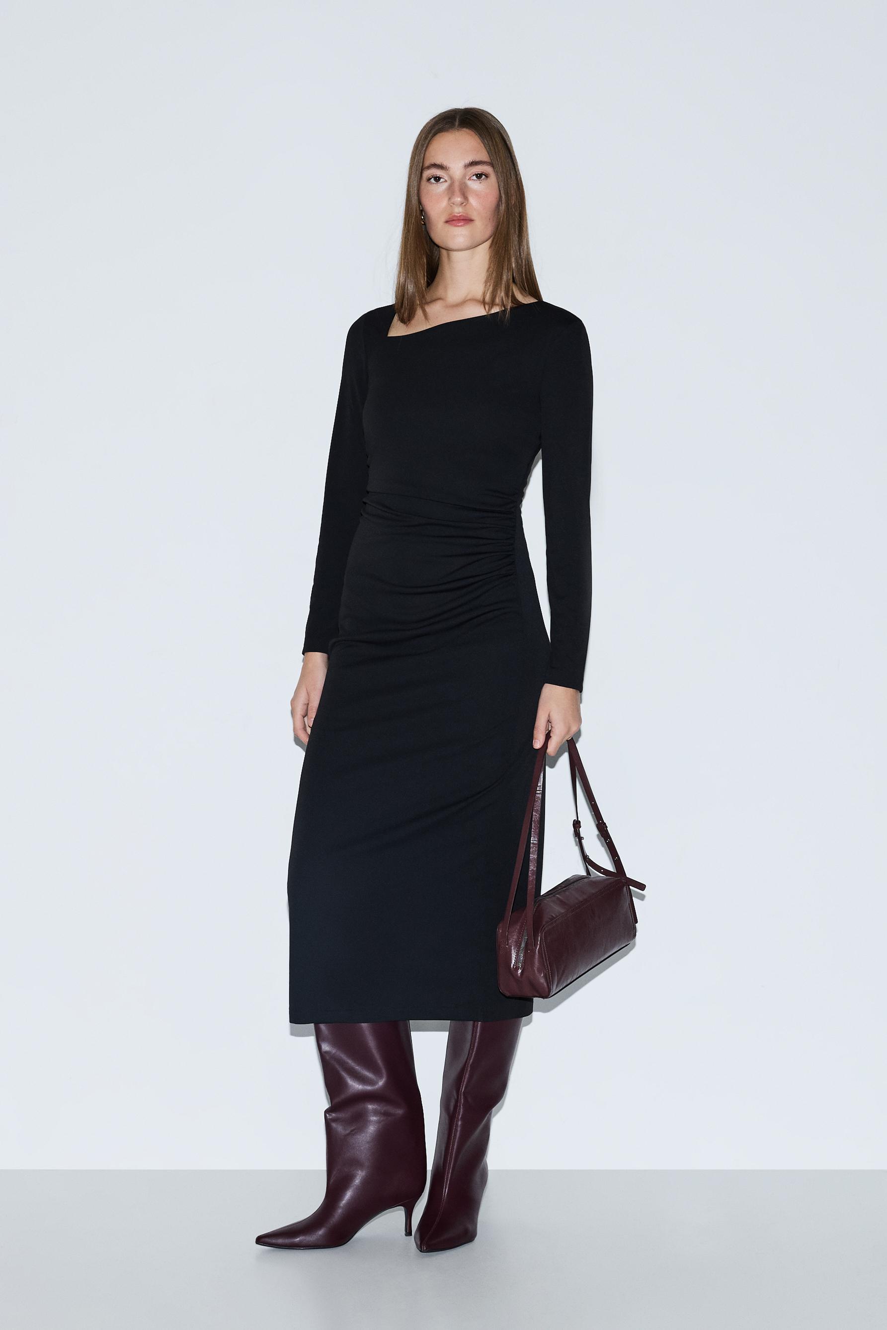 Vestido midi cuello asimétrico