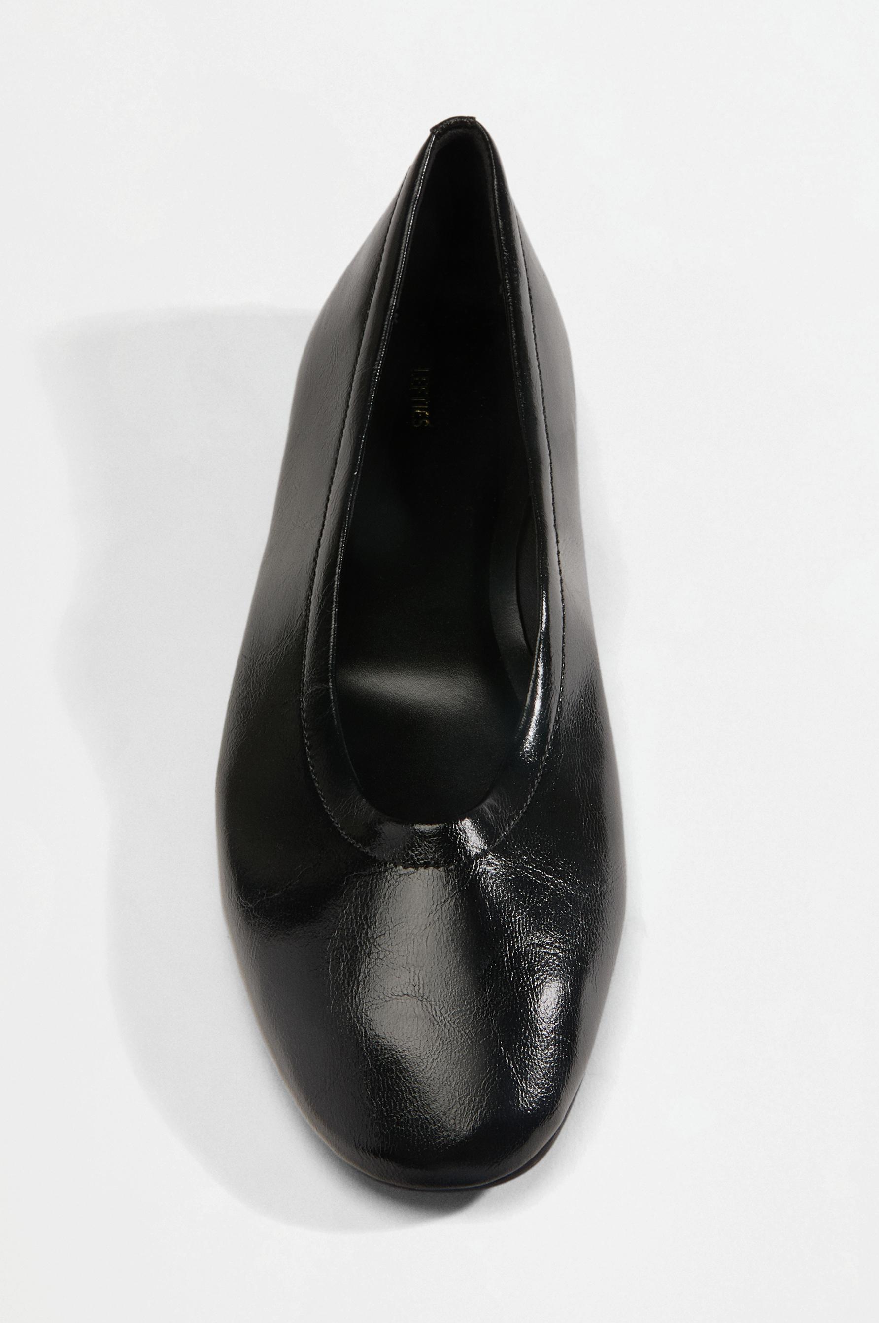 Minimalist ballet flats — BLACK