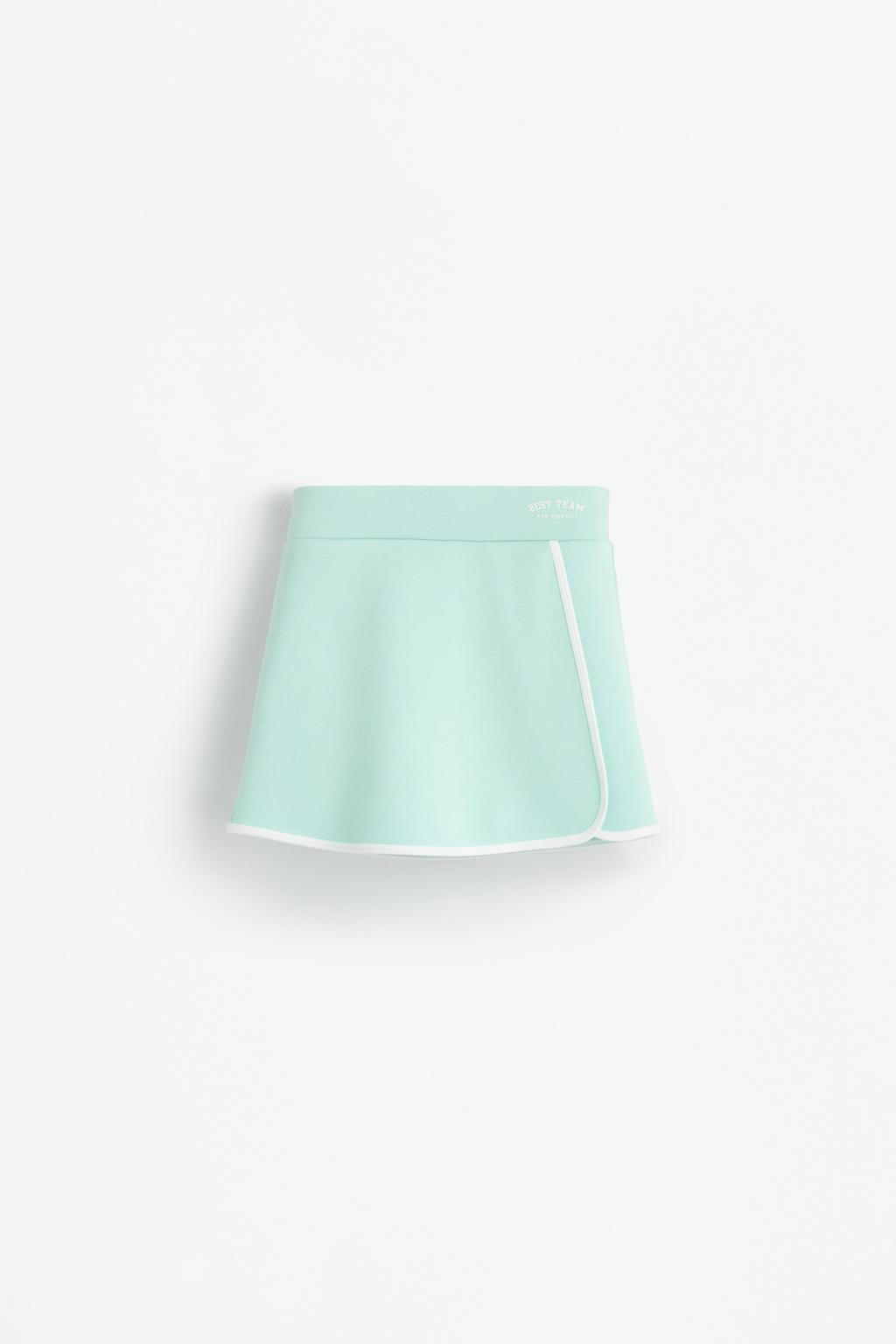 Flowing tracksuit skort