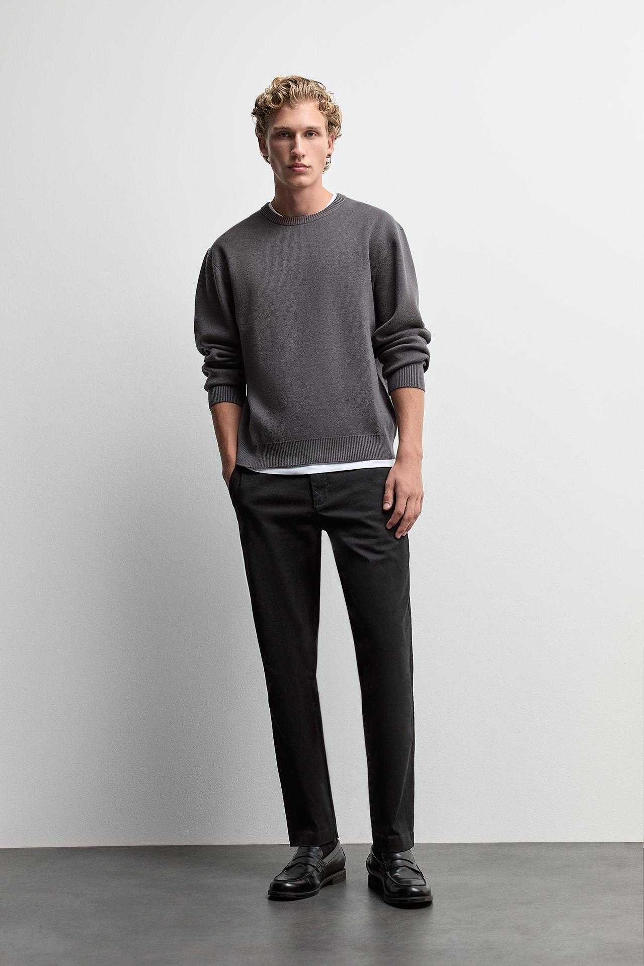Slim fit chino trousers — BLACK