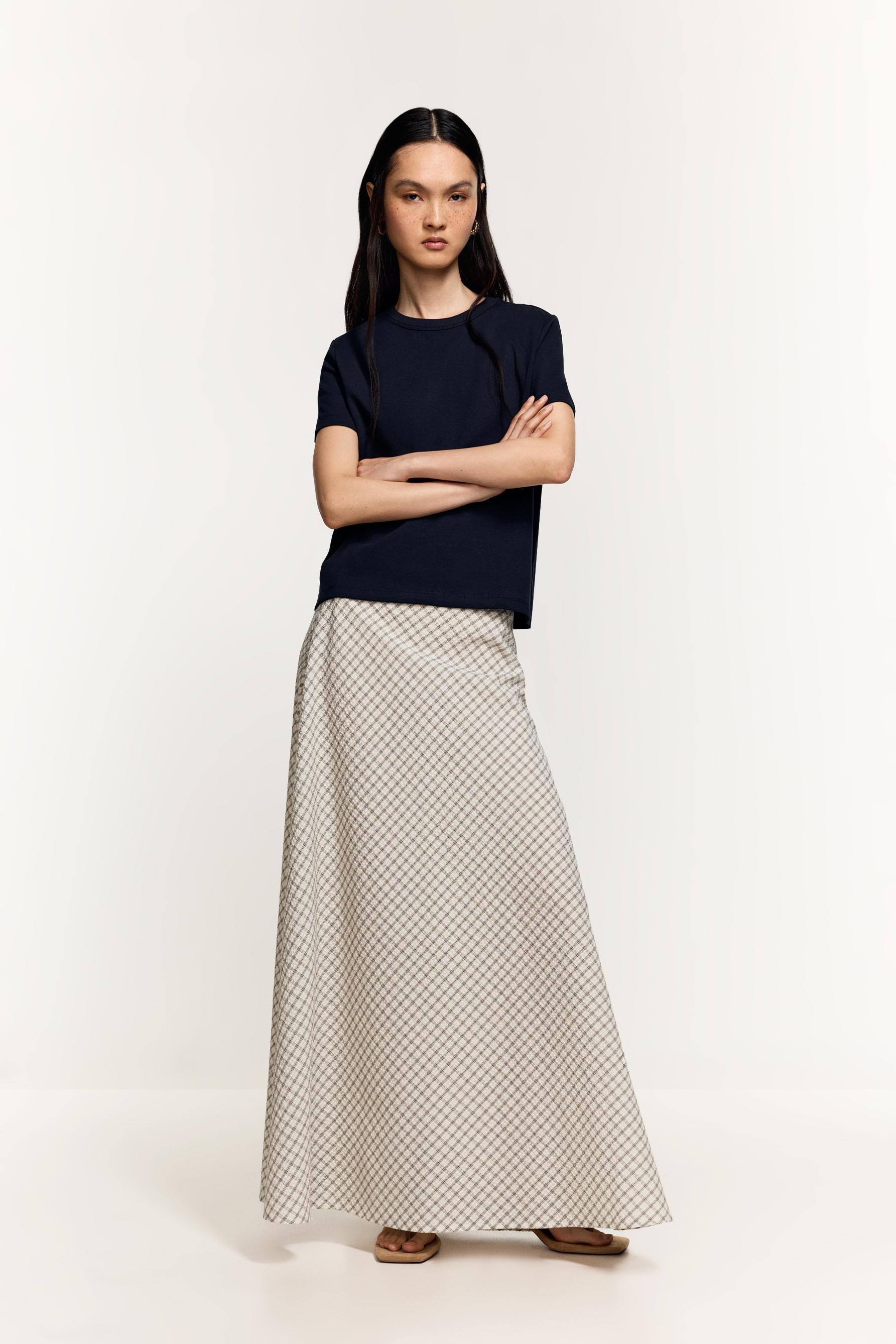 Basic short sleeve T-shirt — NAVY