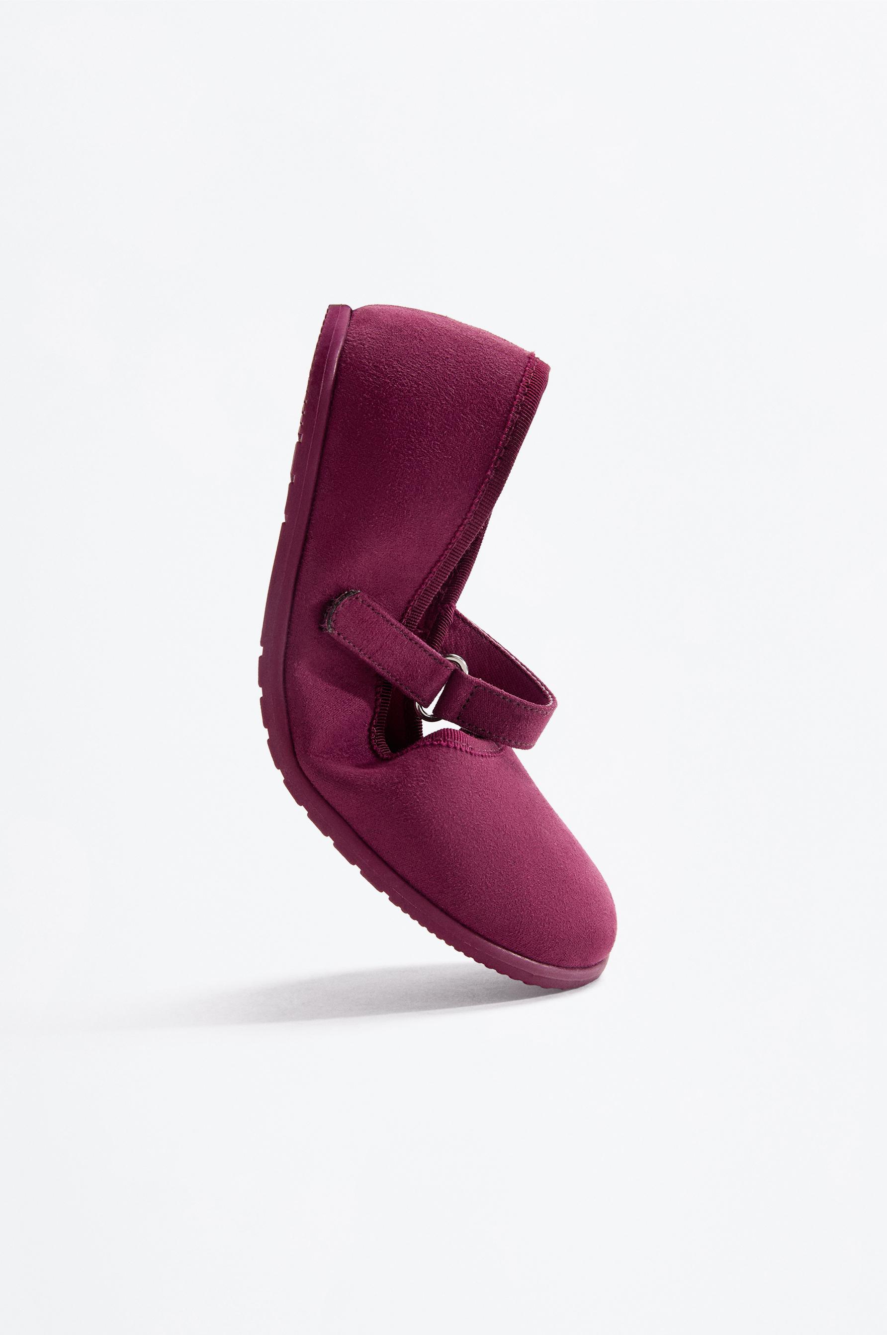 BAREFOOT MARY JANE BALLET FLAT — BURGUNDY