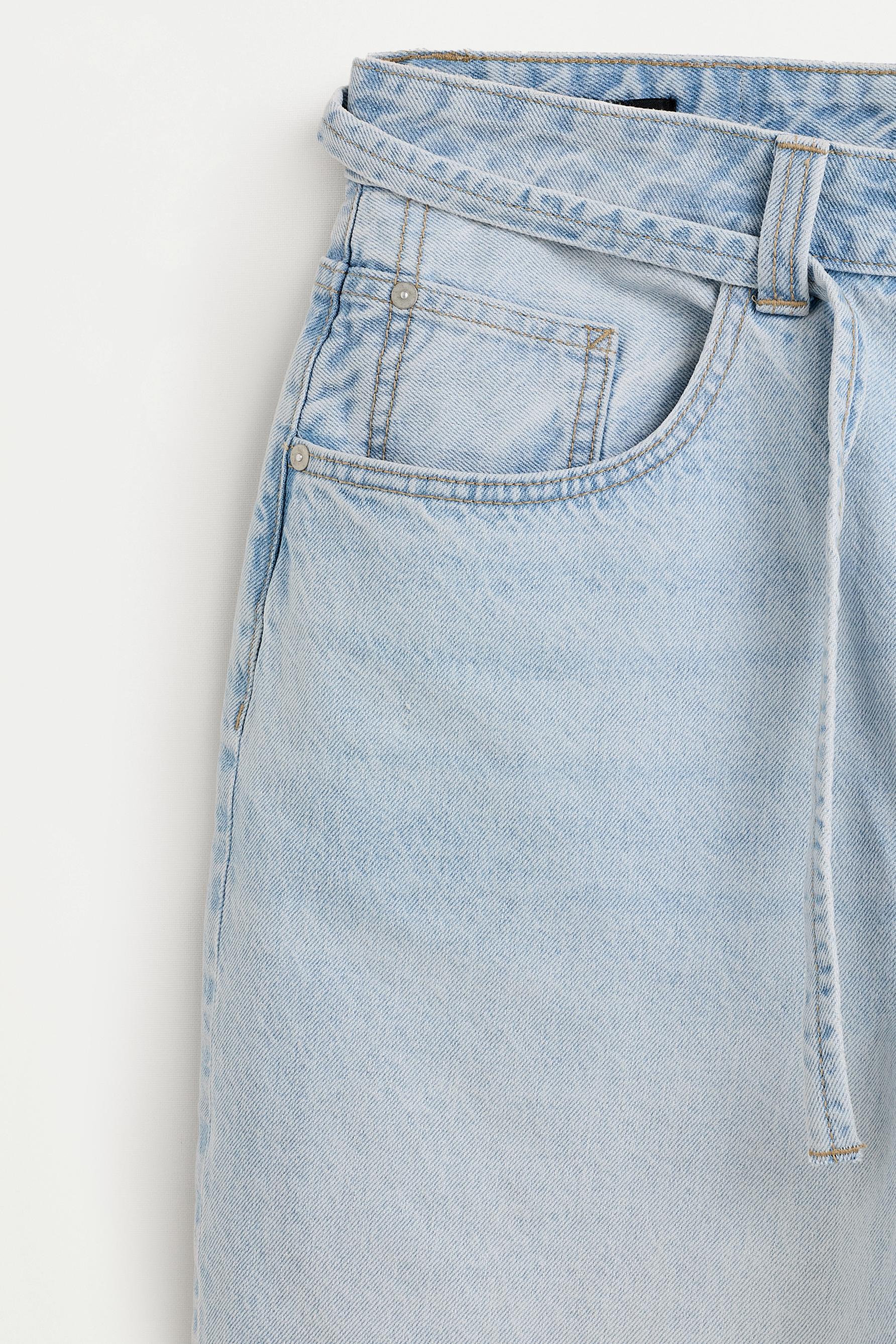Baggy denim Bermuda shorts — PALE BLUE