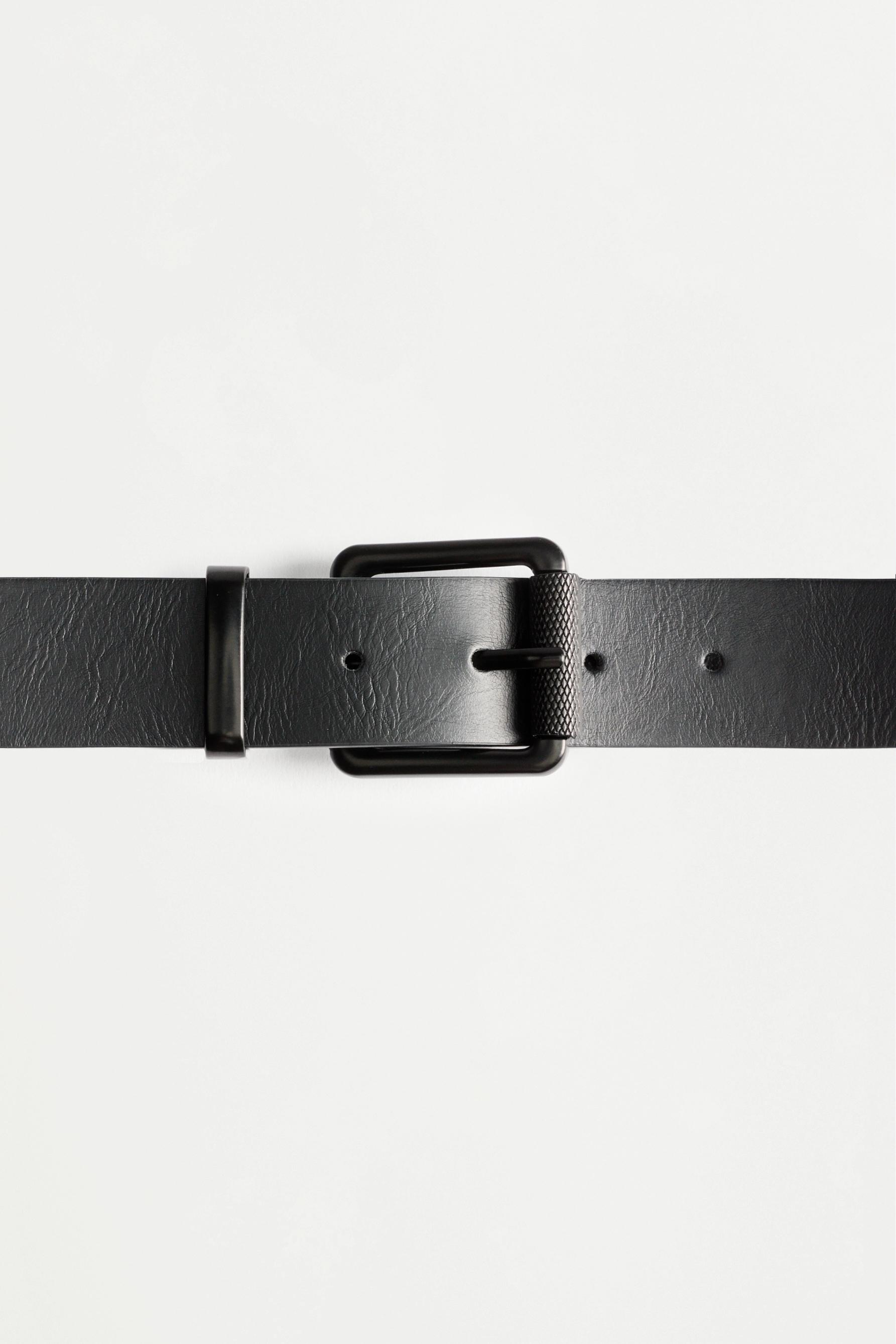 Leather effect belt — BLACK TONE