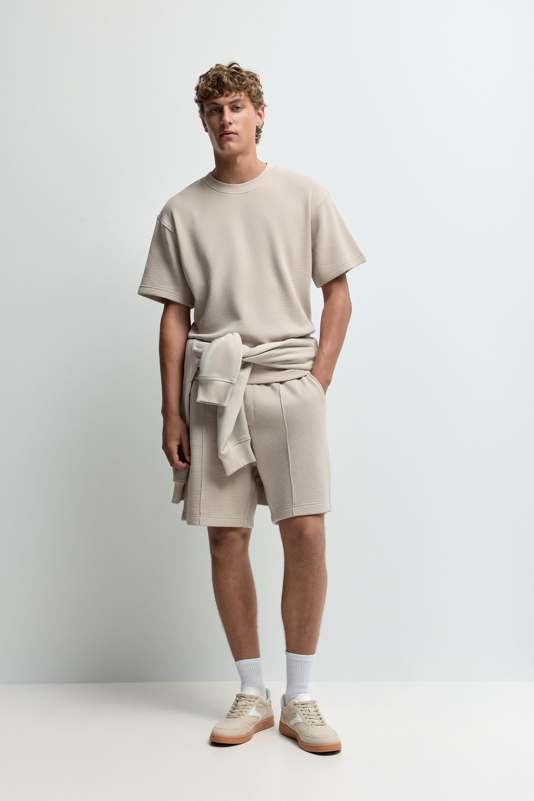Waffle-knit textured T-shirt — PALE SAND