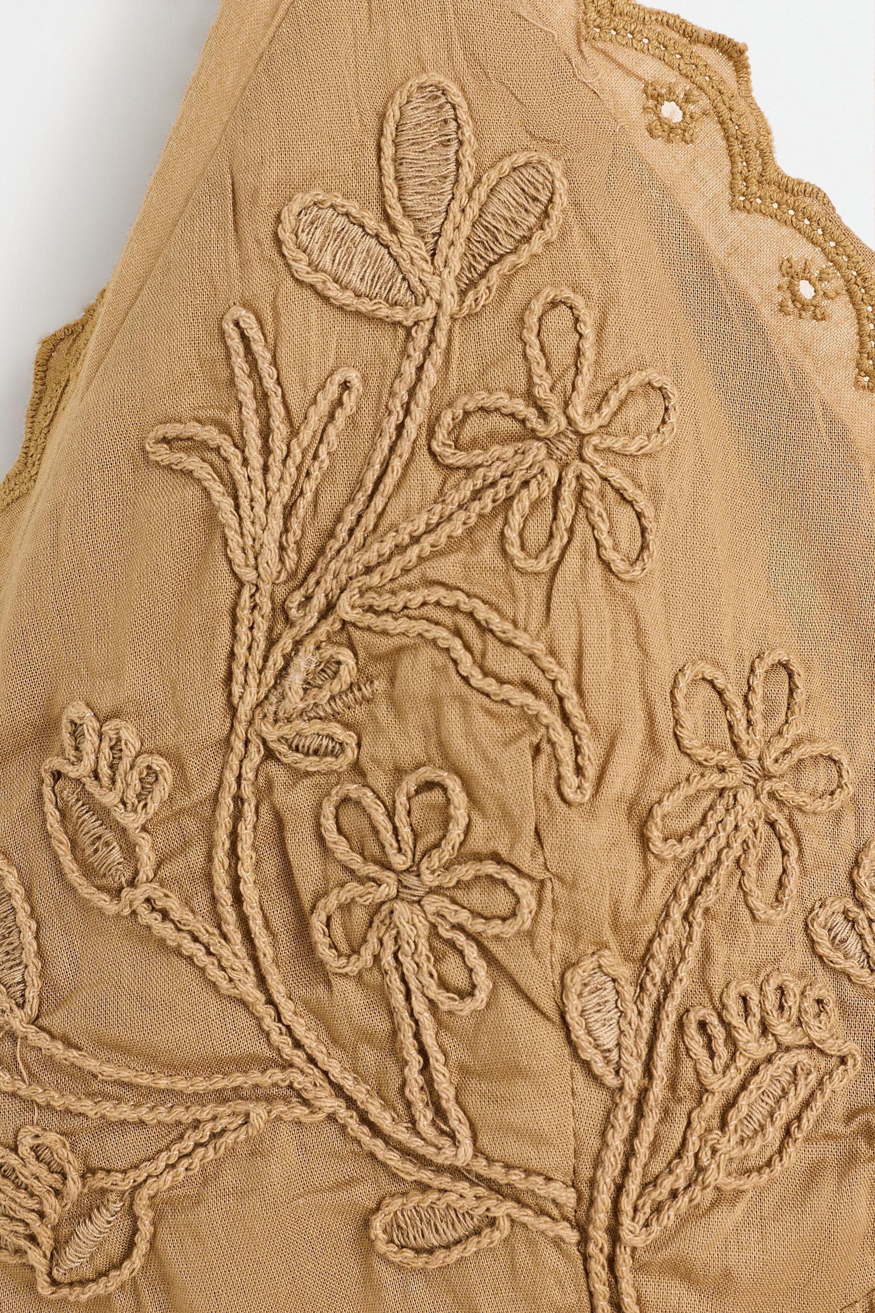 Embroidered top — BEIGE