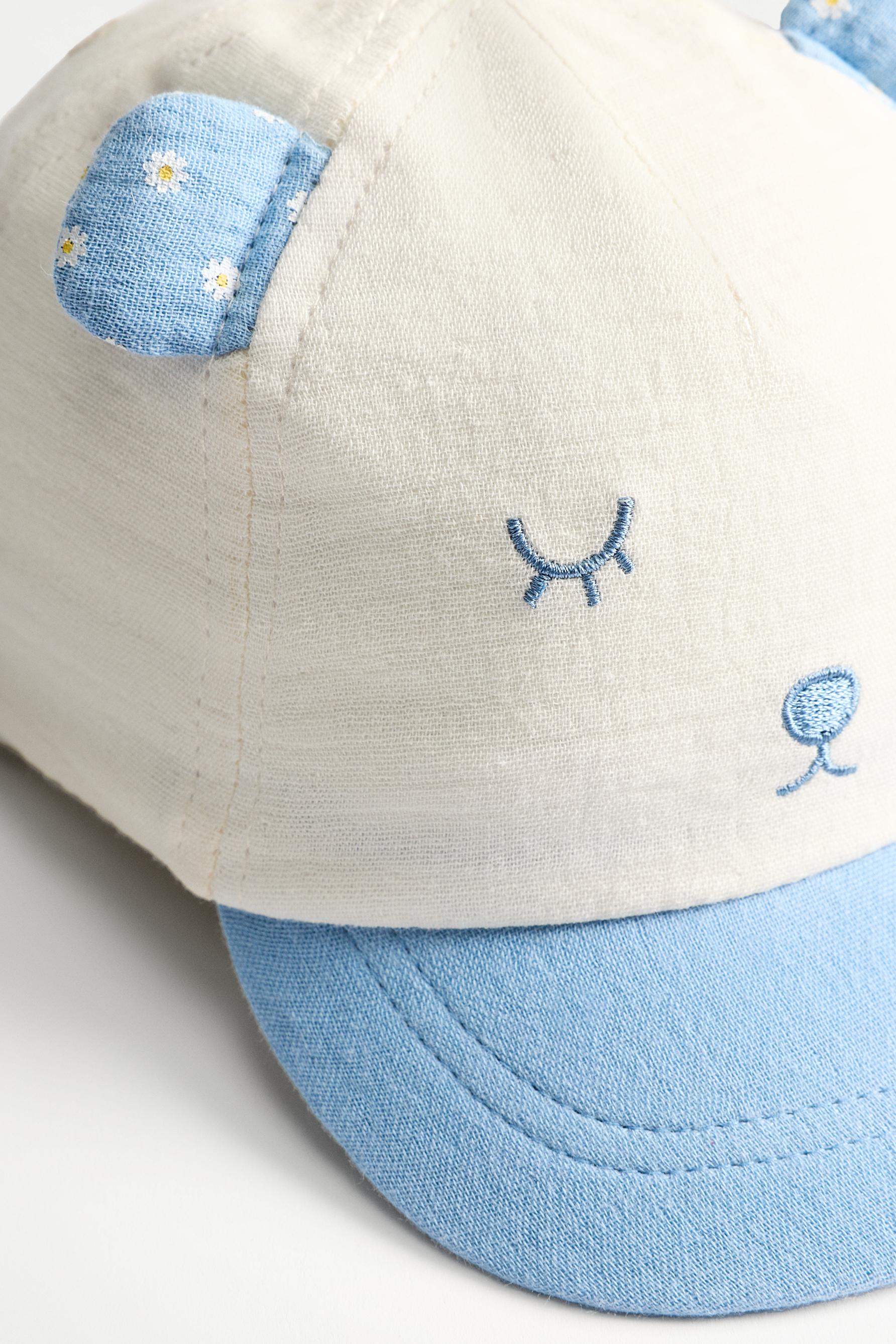 Bear cap — WHITE/SKY BLUE