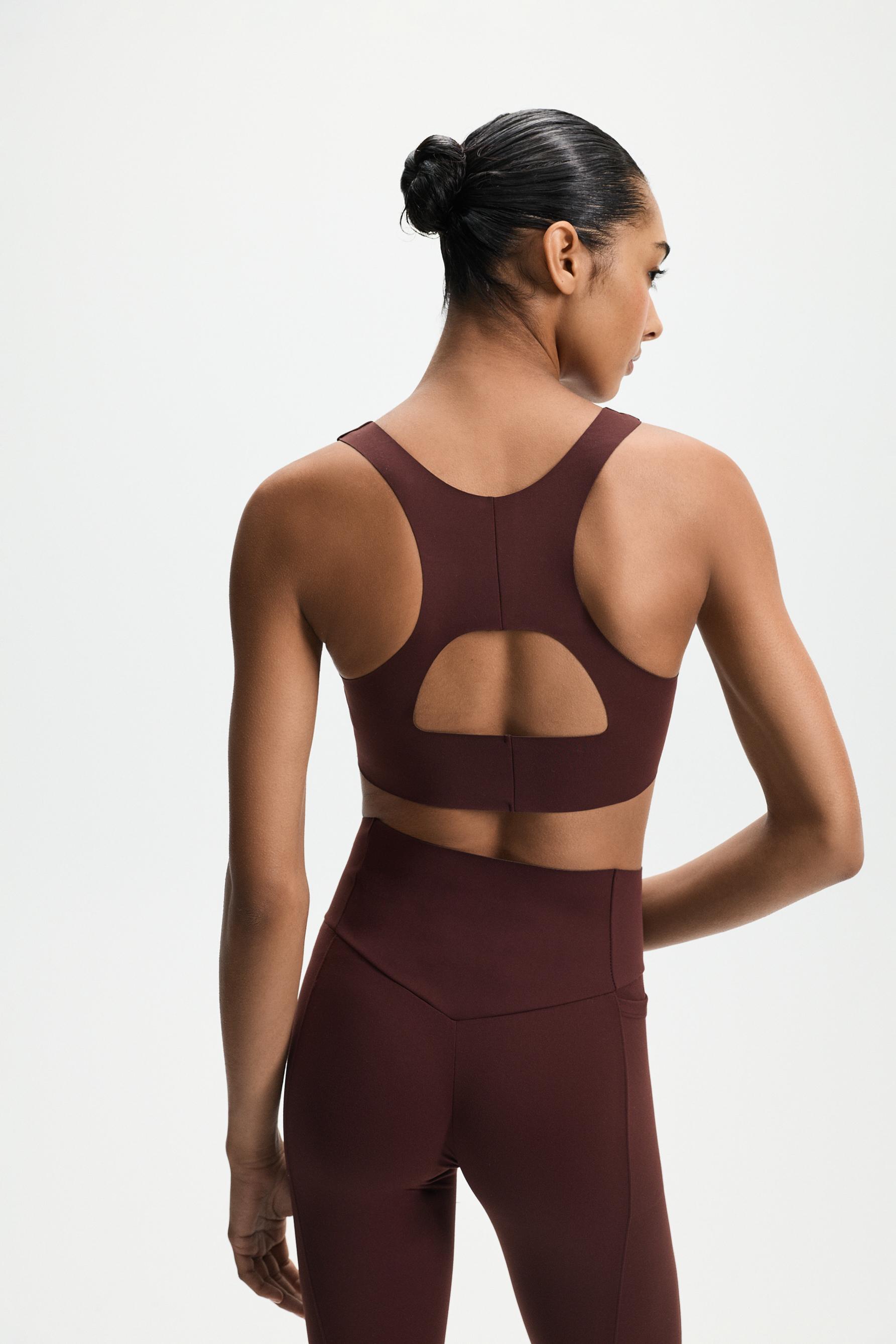 Shape-effect sports top — WINE