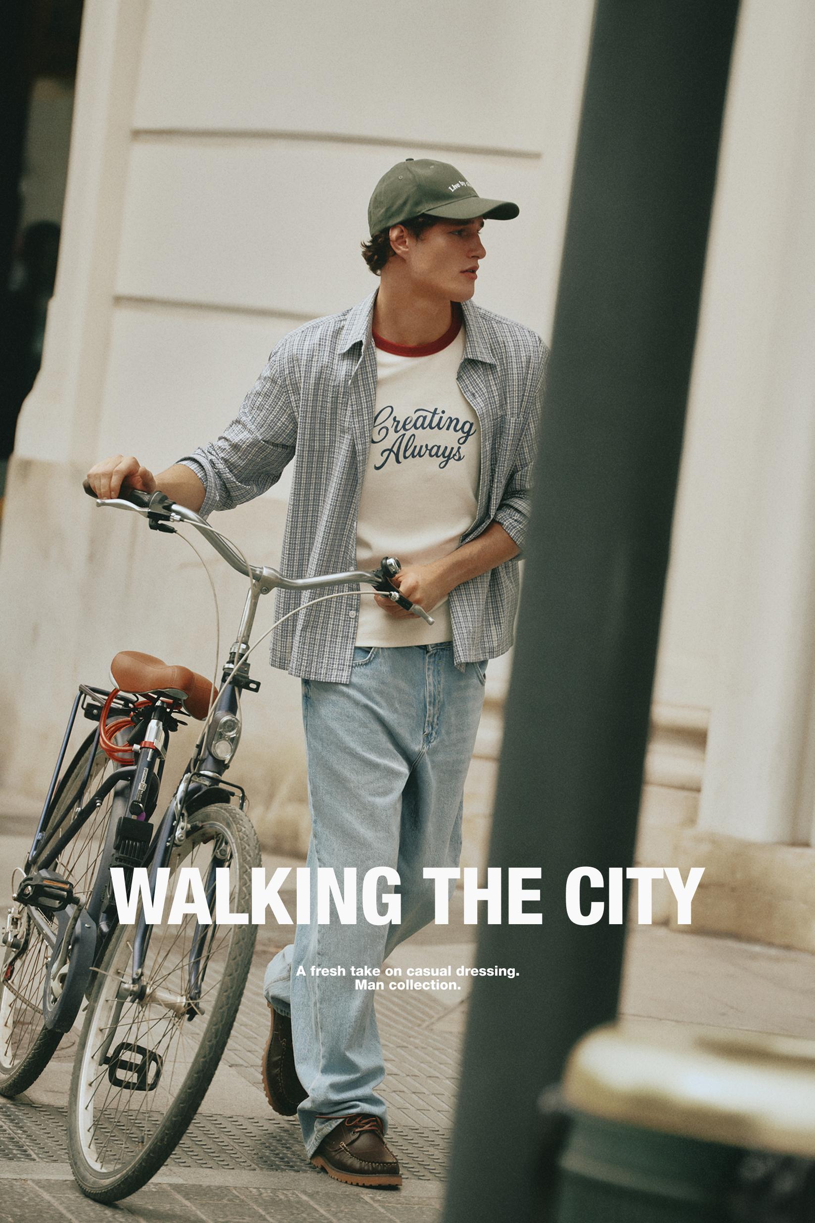Printed contrast T-shirt — BUTTER