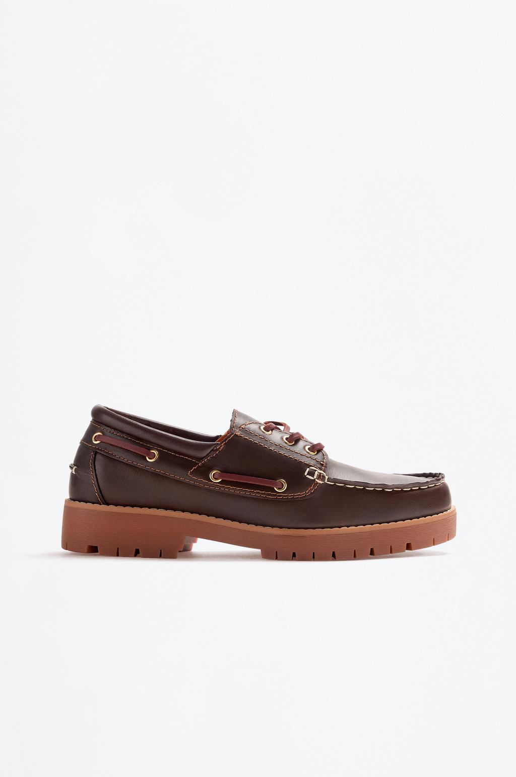 Track boat shoes