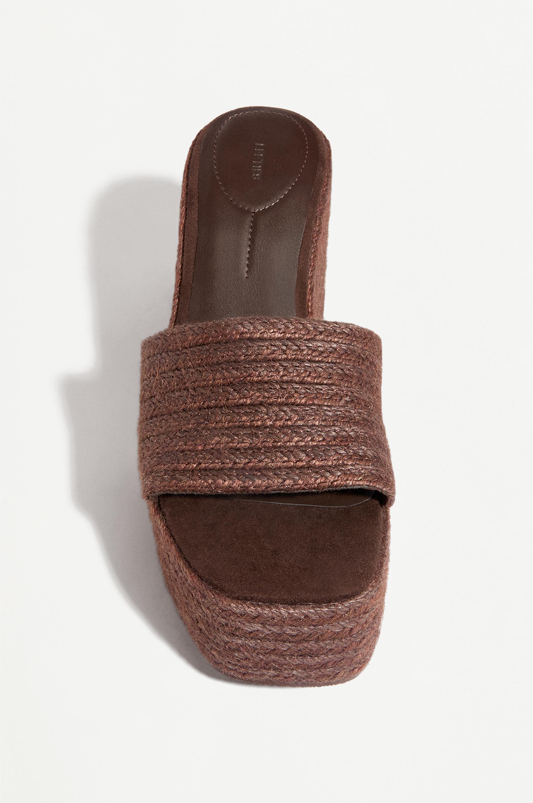 Women's raffia wedge sandals — BROWN