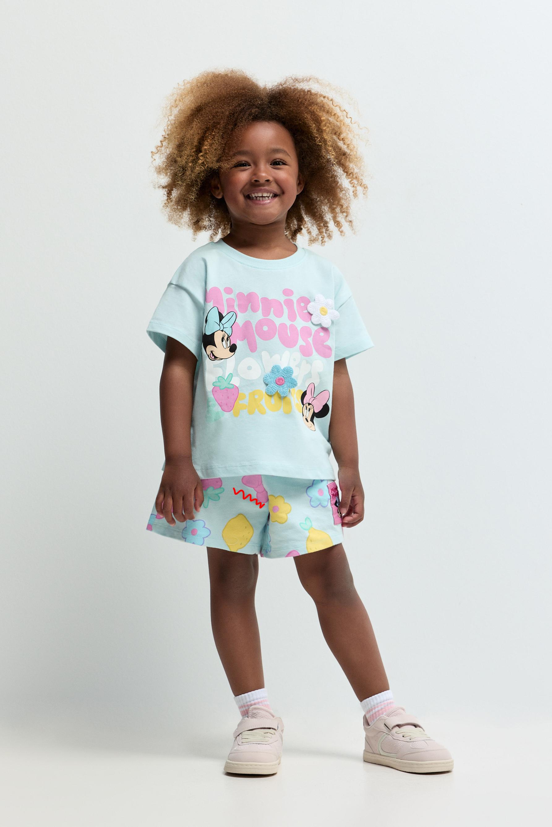 Set Minnie Mouse ©Disney camiseta flores y short