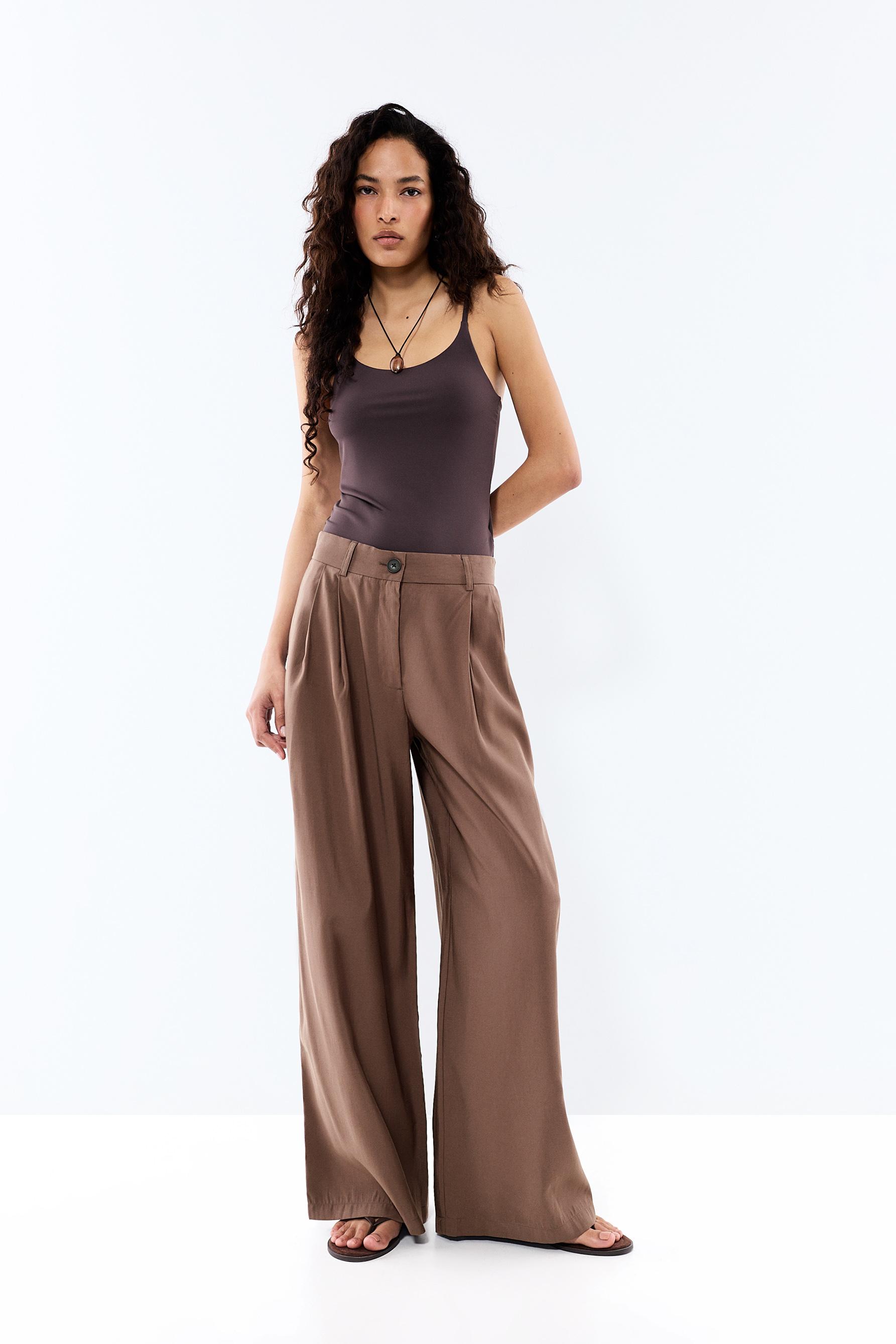 Pantalón wide leg fluido