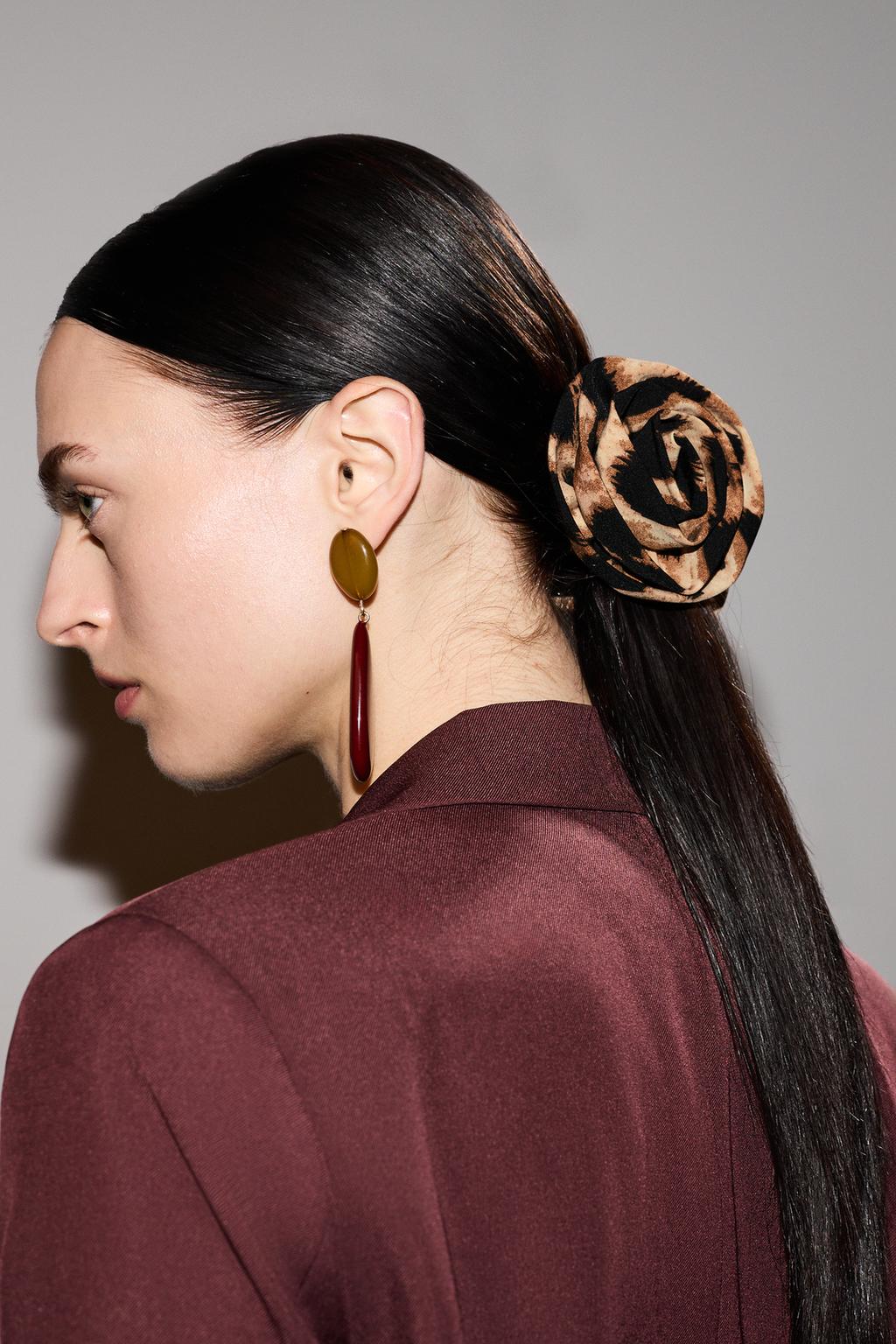 Lore-pintza animal print estanpatuarekin