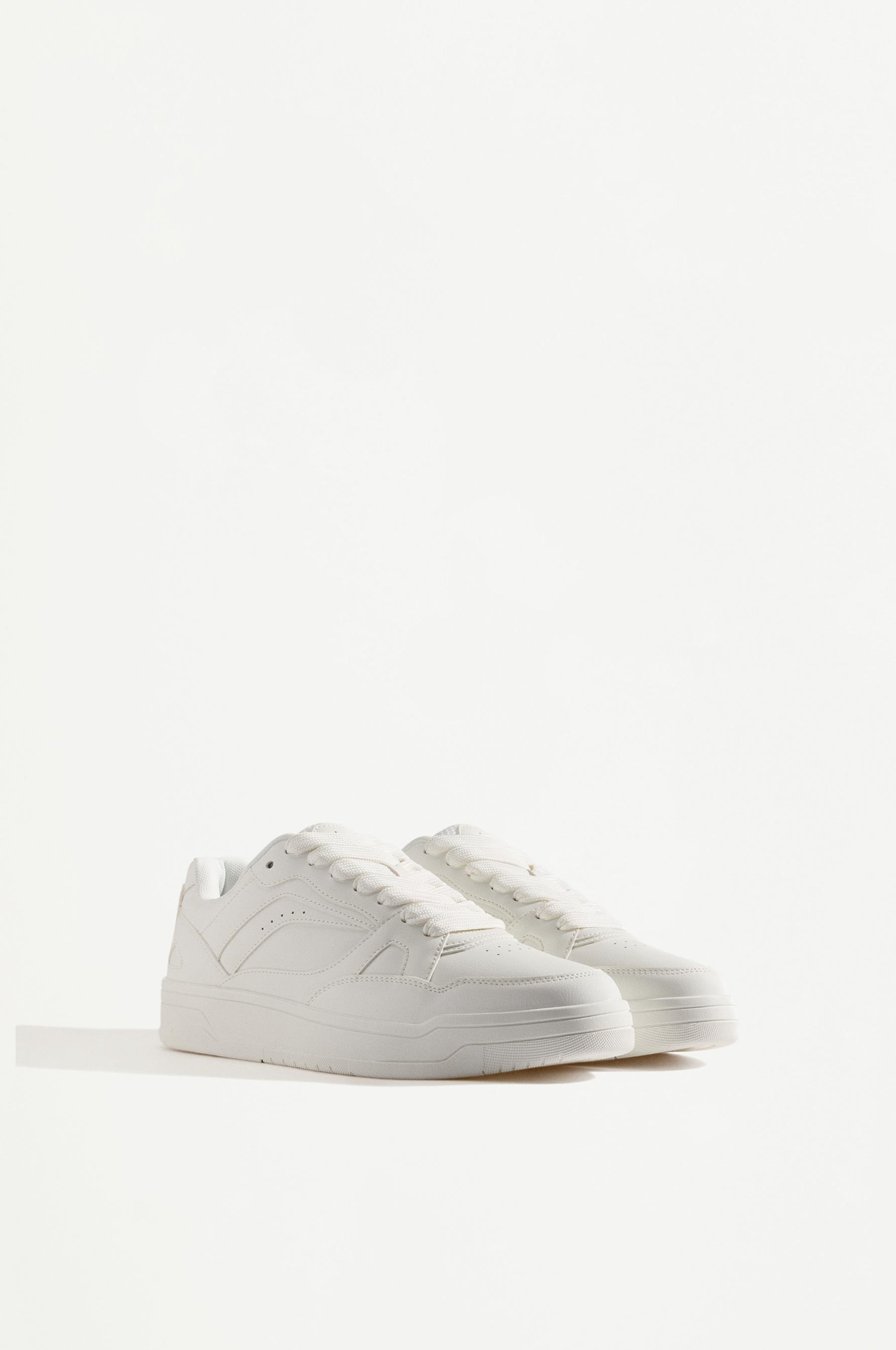 Casual sneakers — WHITE