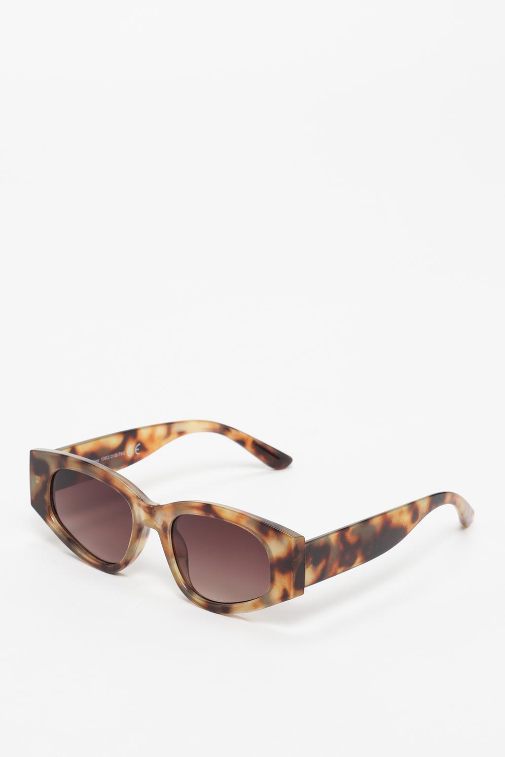 Tortoiseshell-effect cateye sunglasses