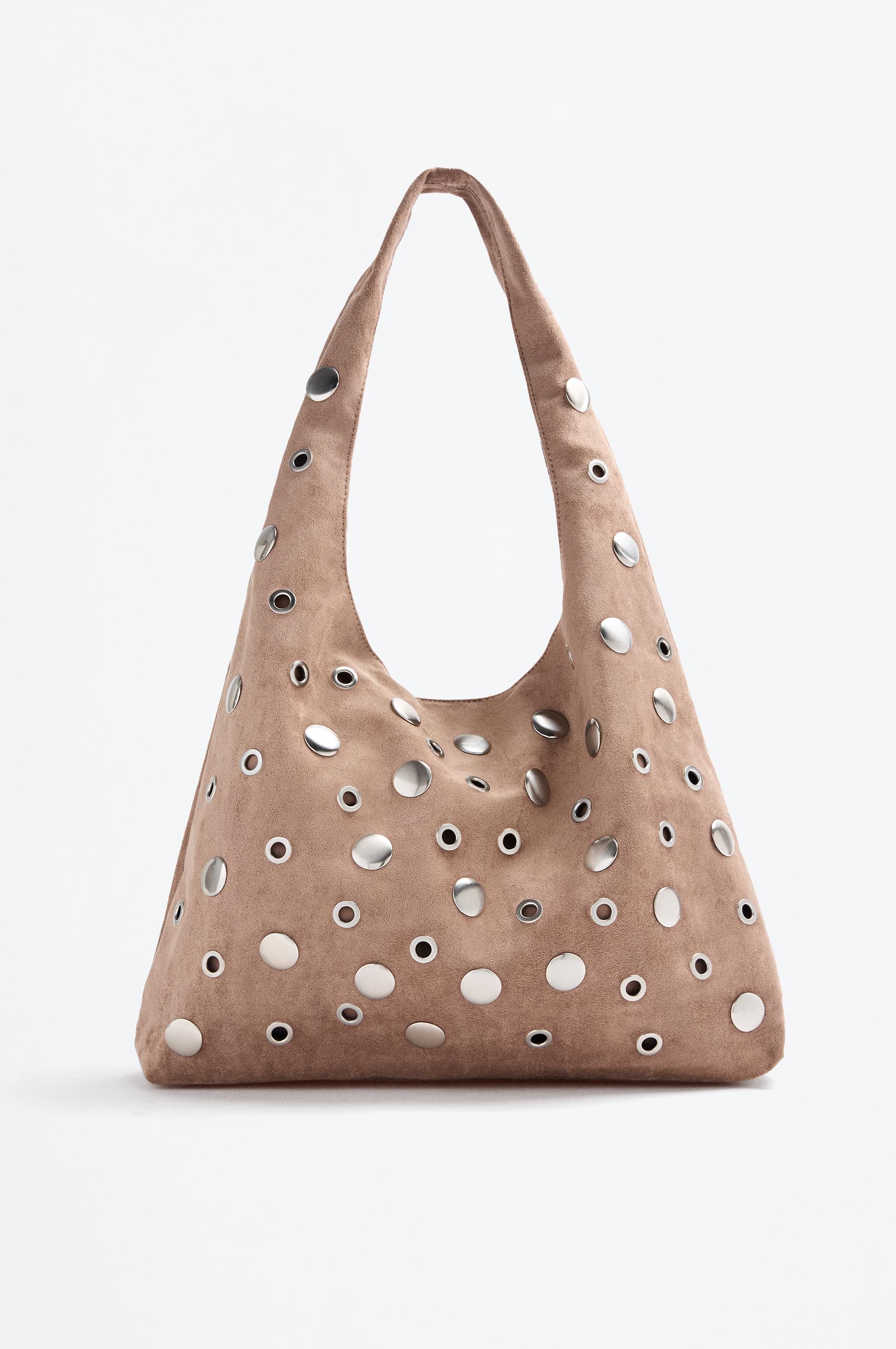 Bolso de hombro grande tachas efecto ante