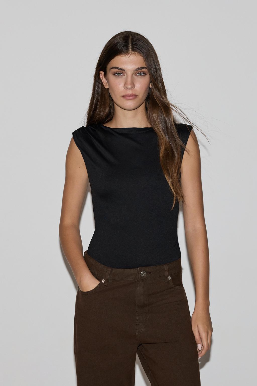 Polyamide T-shirt with gathering