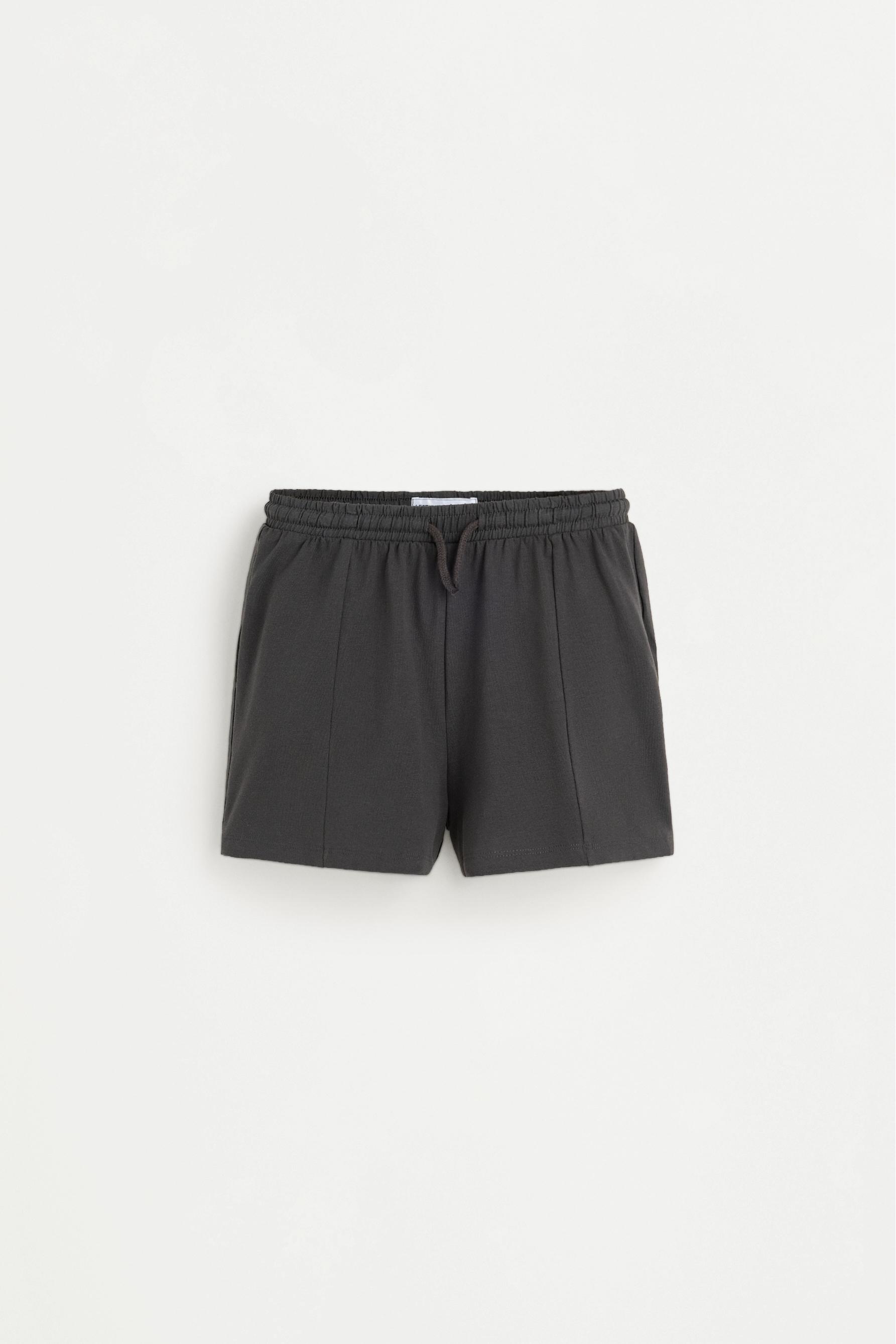 Text top and shorts set — LEAD