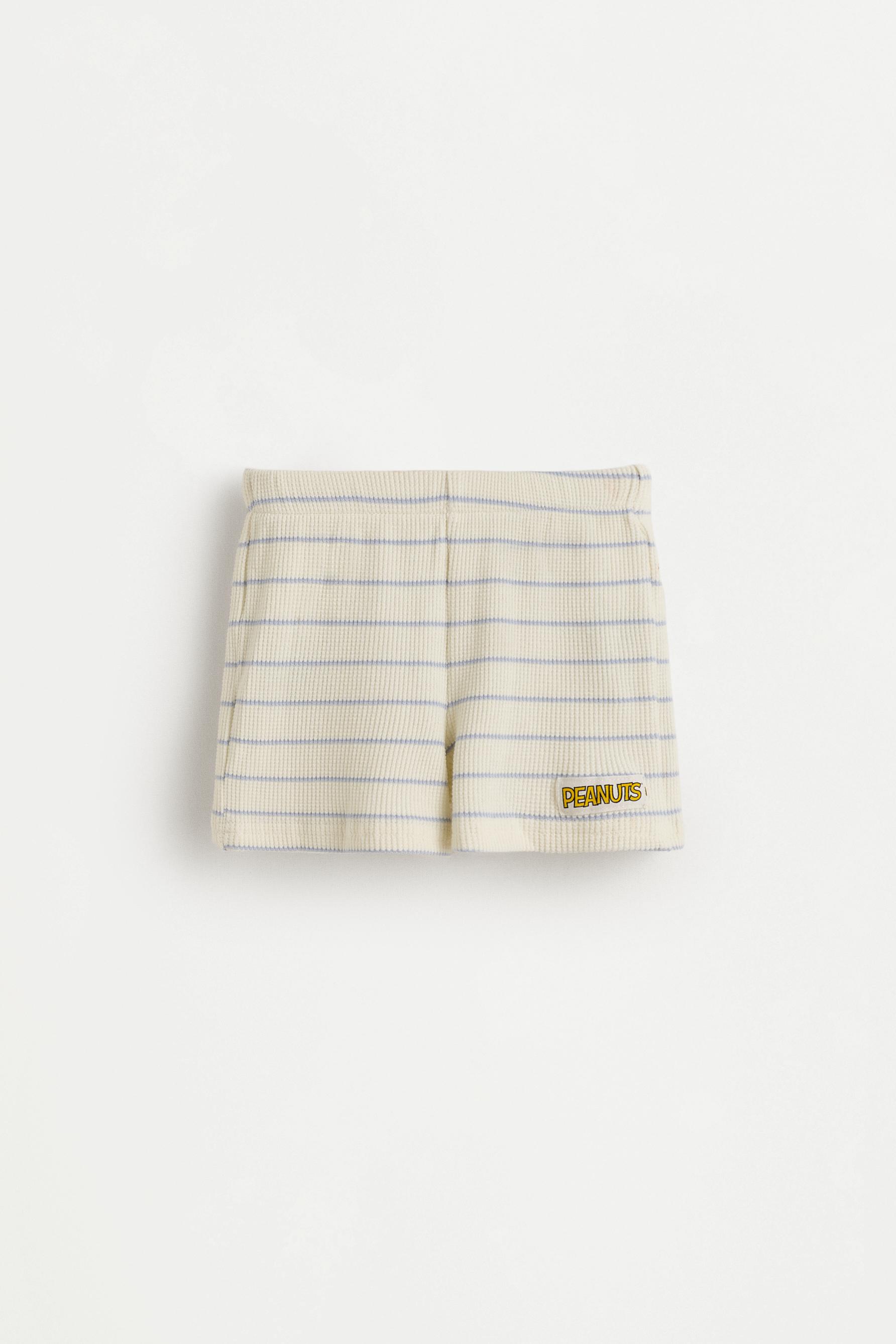 Snoopy Peanuts™ waffle-knit T-shirt and Bermuda shorts co-ord — WHITE