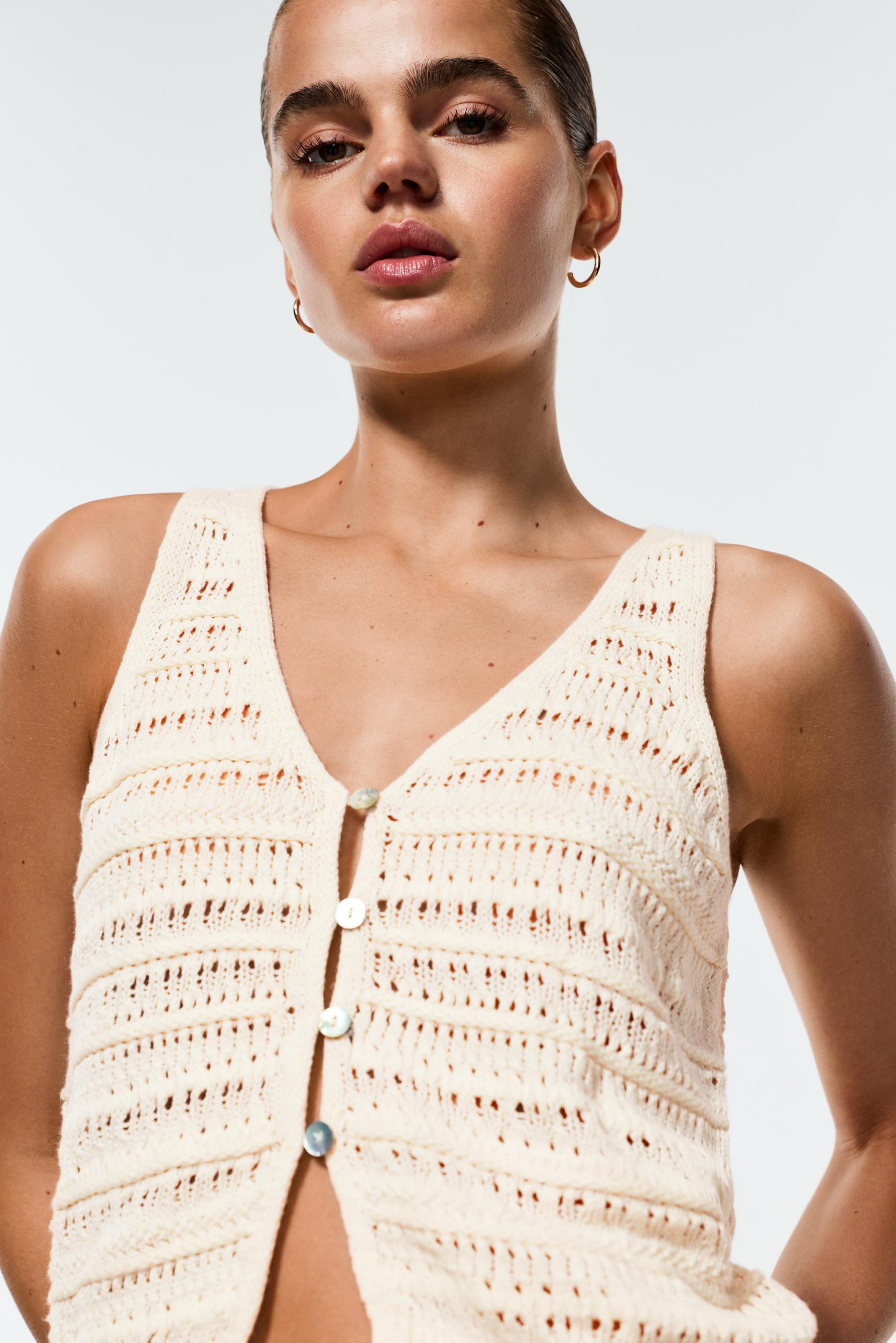 Cutwork knit top — BEIGE