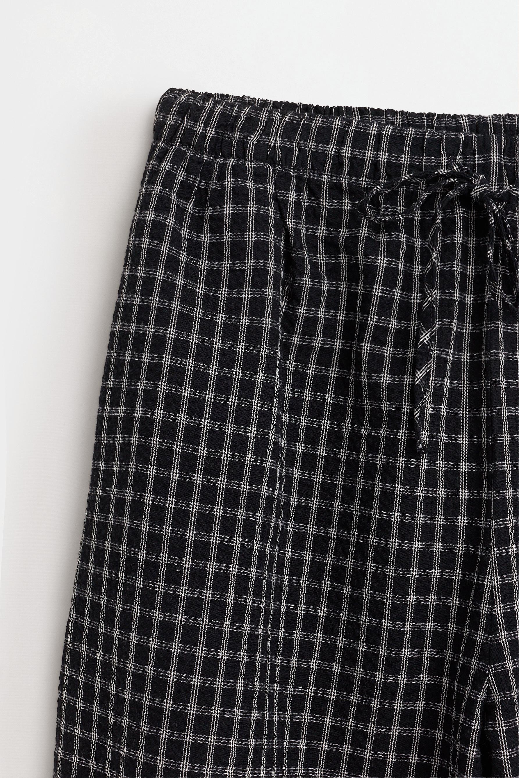 Check balloon trousers — BLACK