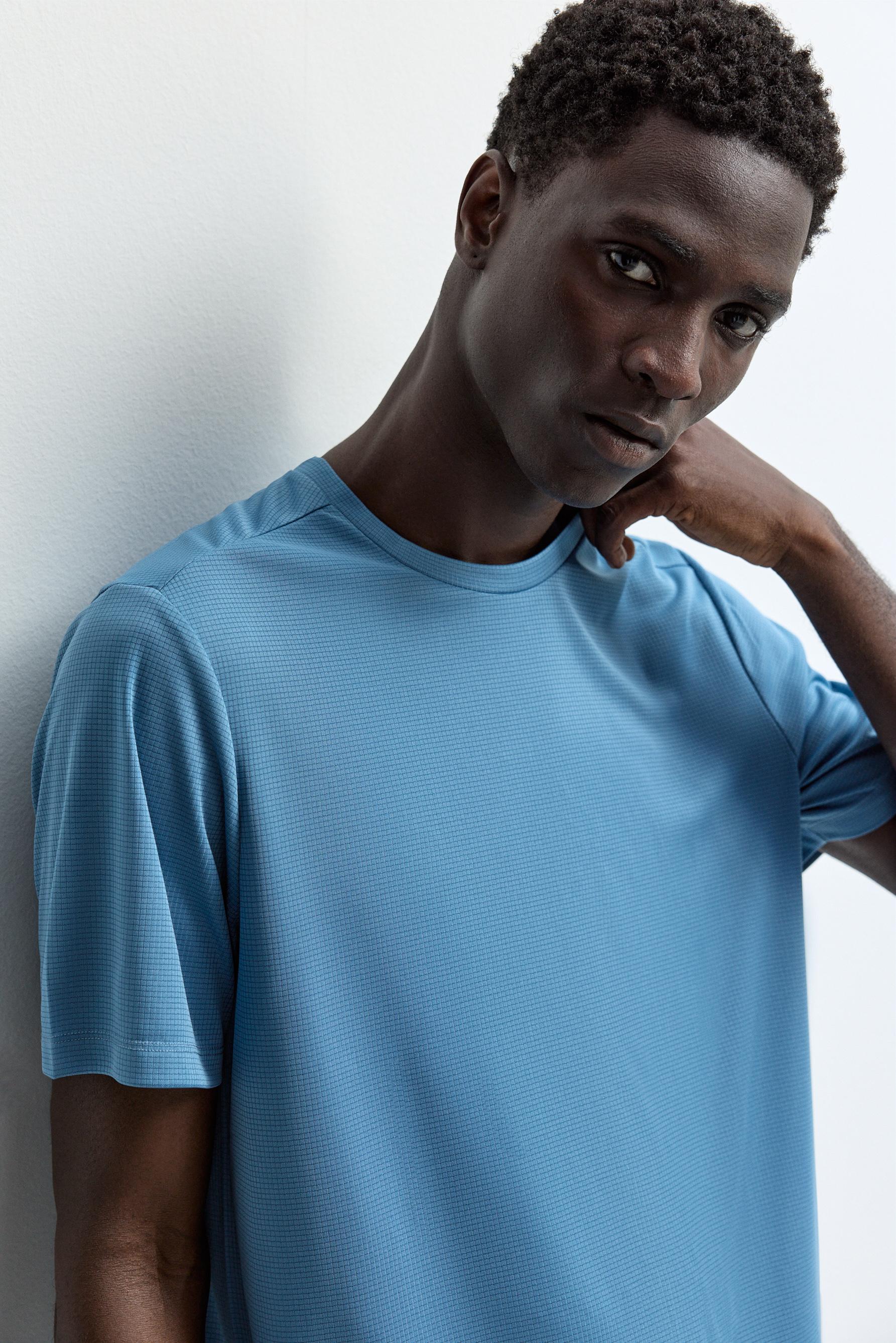 Sports T-shirt — PALE BLUE