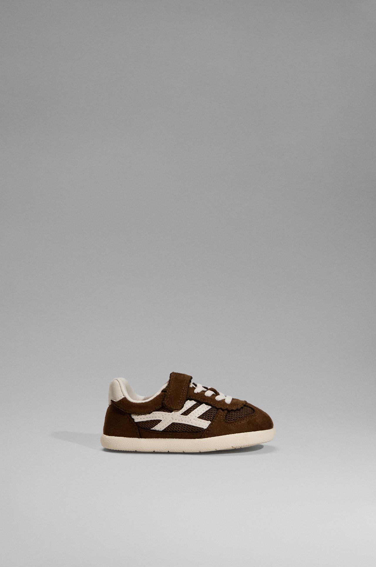 Barefoot-style mixed-material sneakers — 1-066