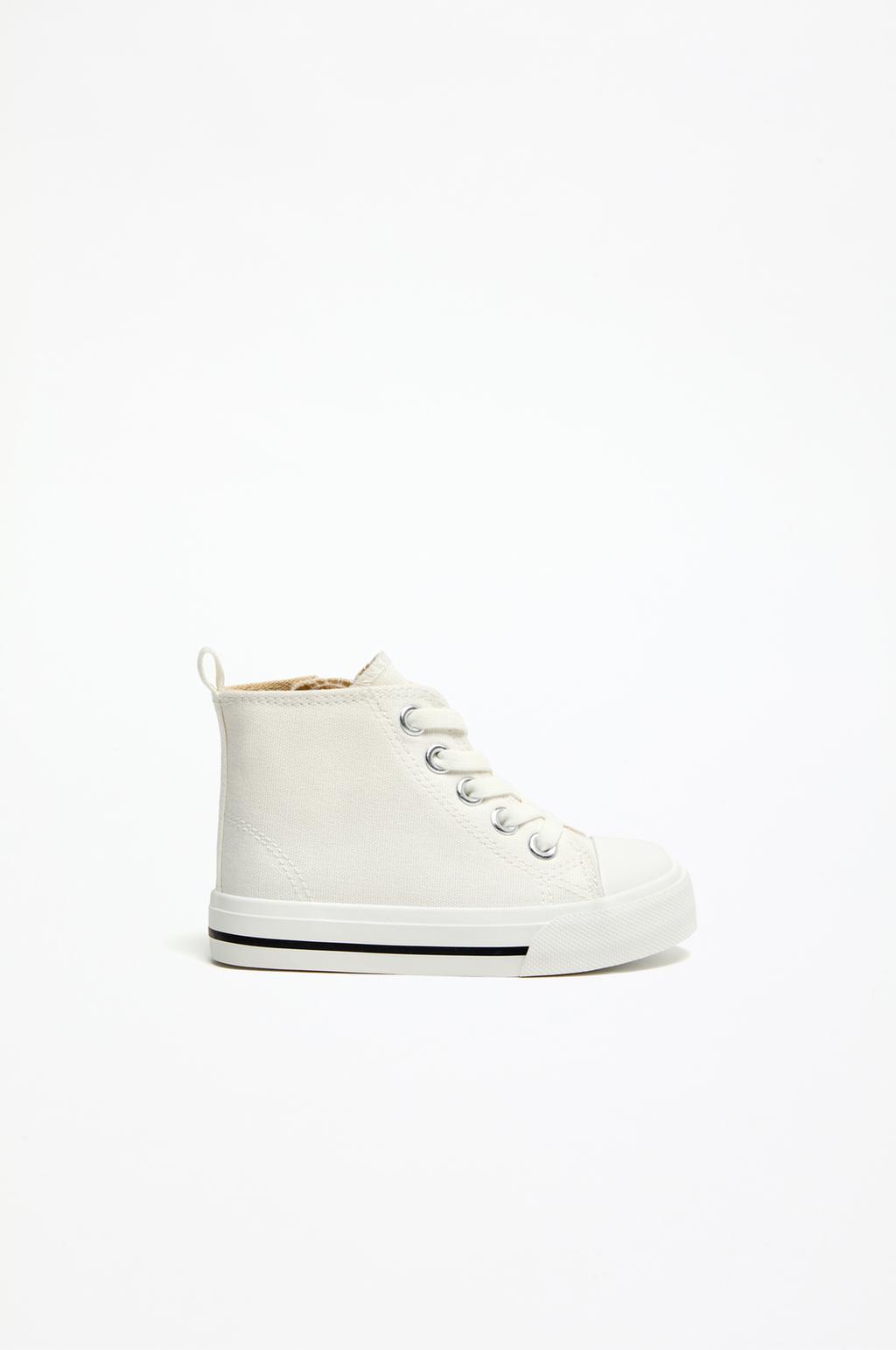 High-top sneakers with toecap