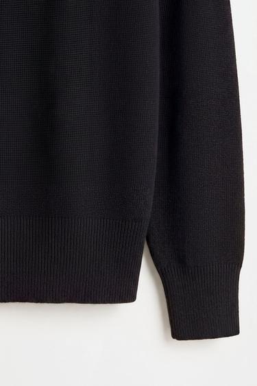 Basic V-neck sweater — BLACK 7