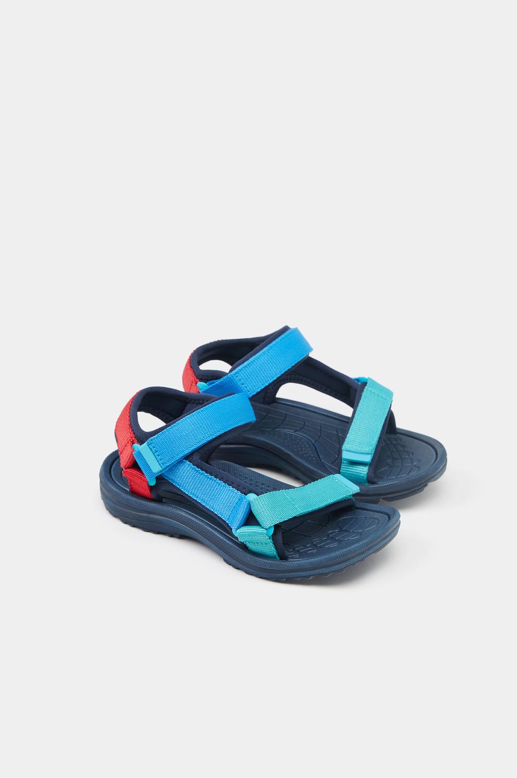 Sandalia deportiva