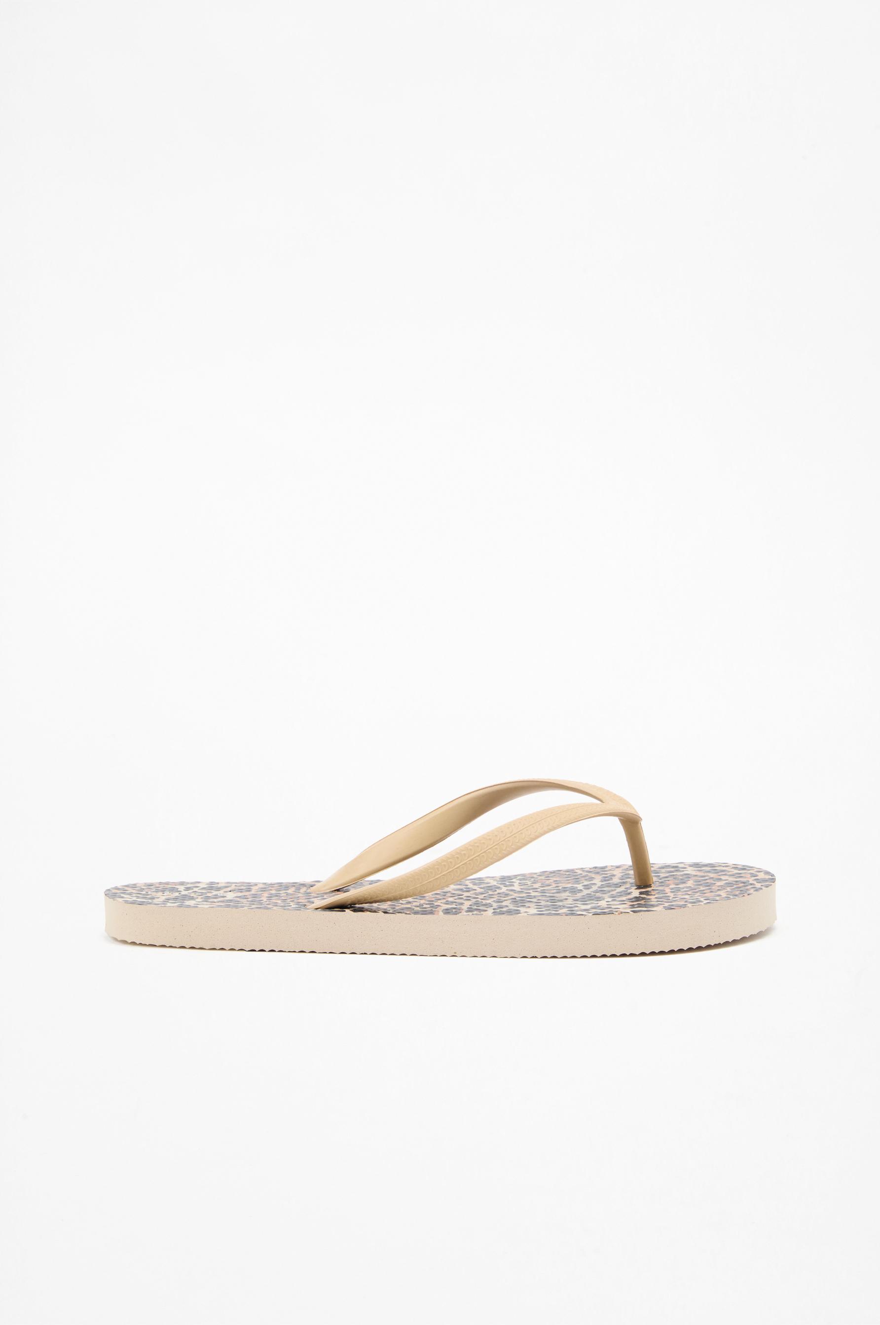Animal print bath sandal — LEOPARD