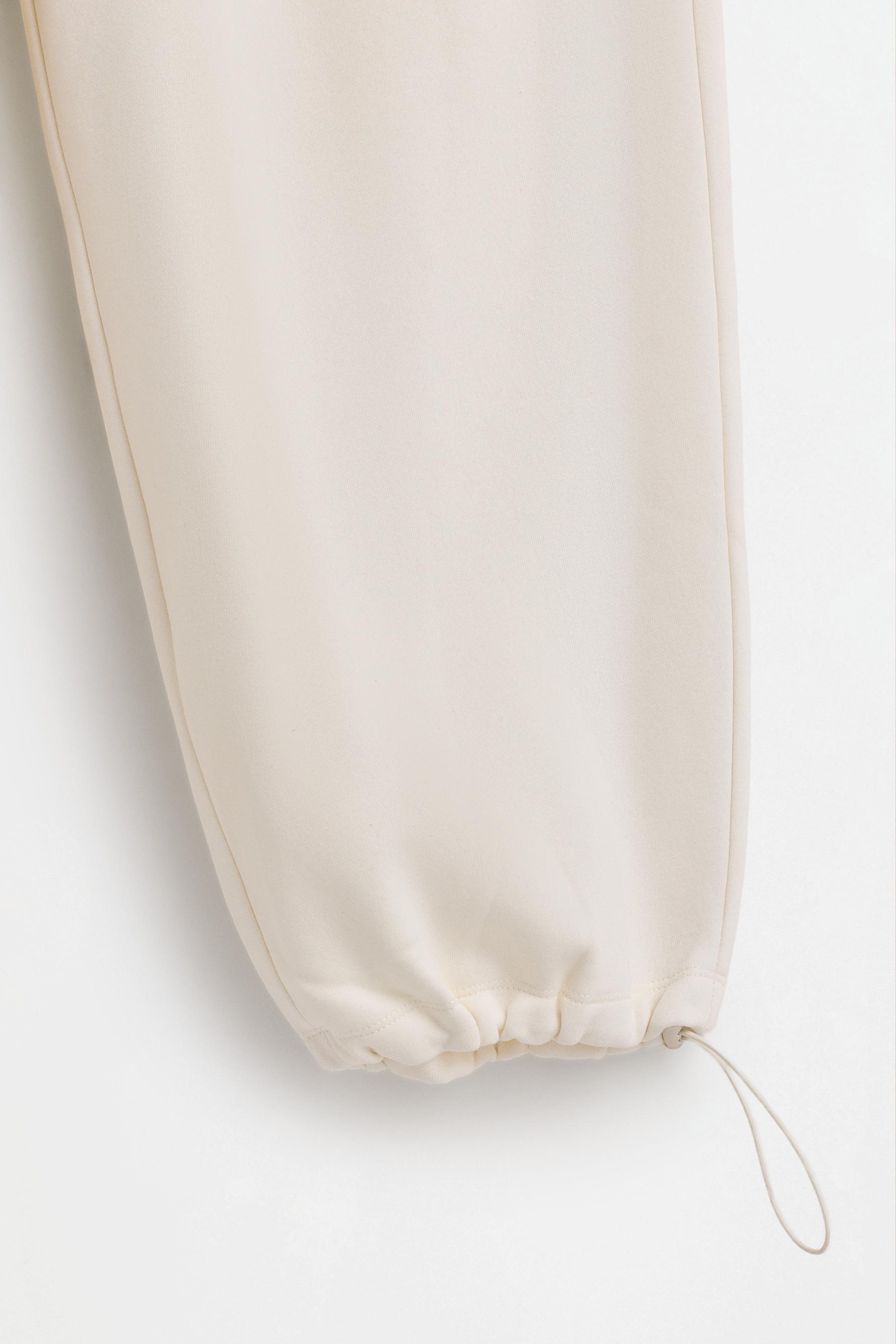 Barrel-leg plush trousers — ECRU