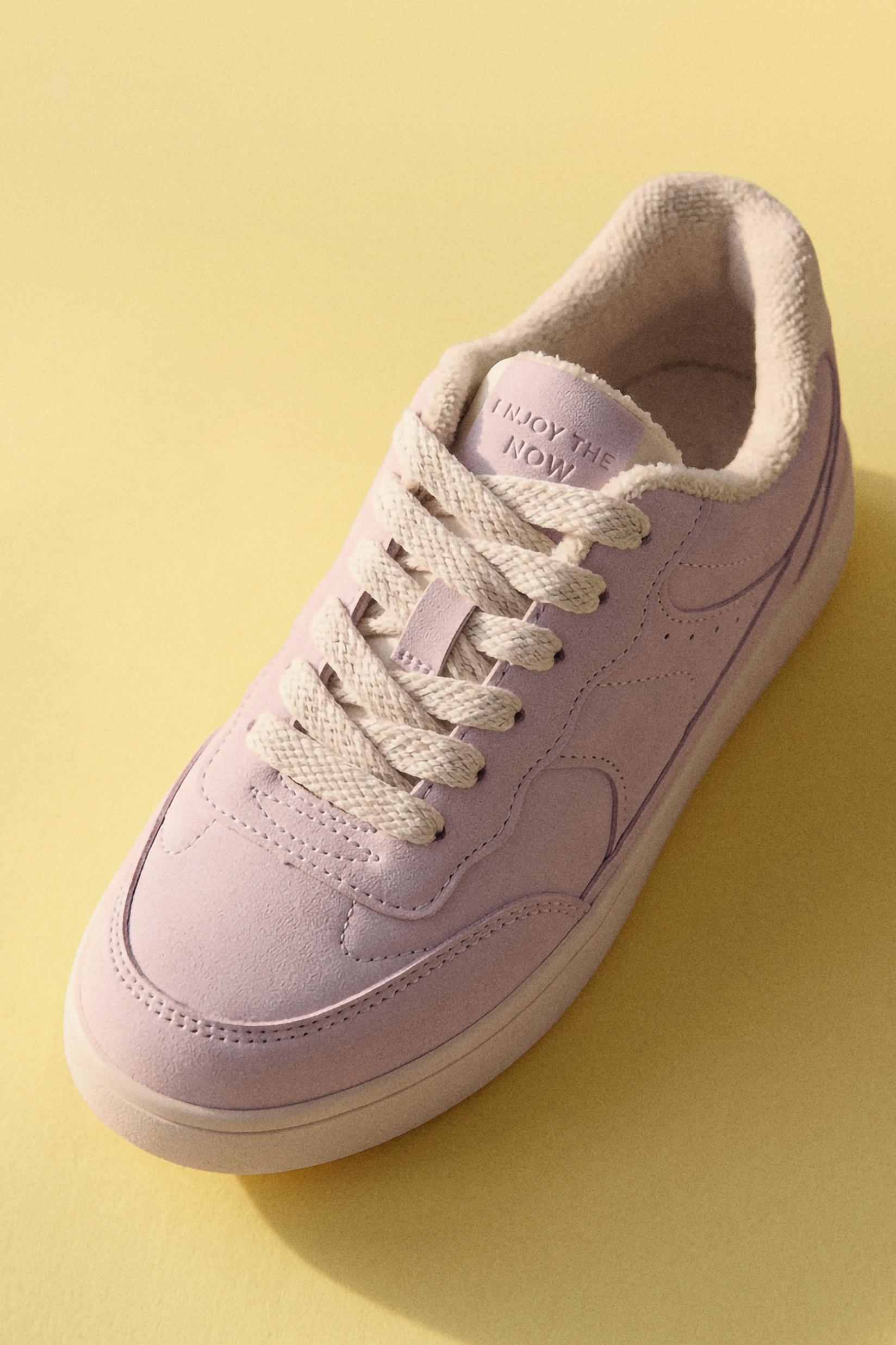 Sneakers with lace detail — PINK